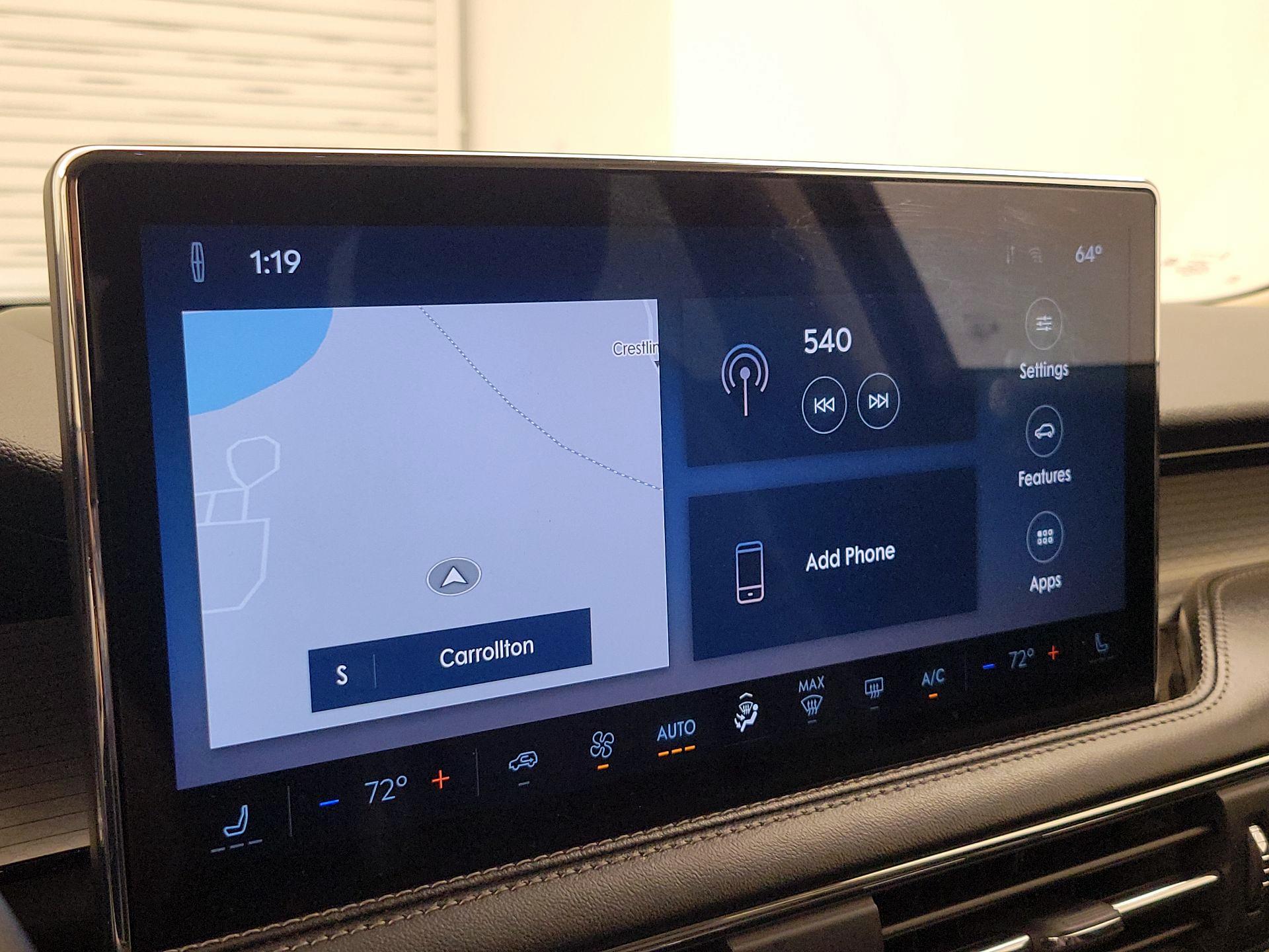 Thumbnail: 2024 Lincoln Corsair - 16