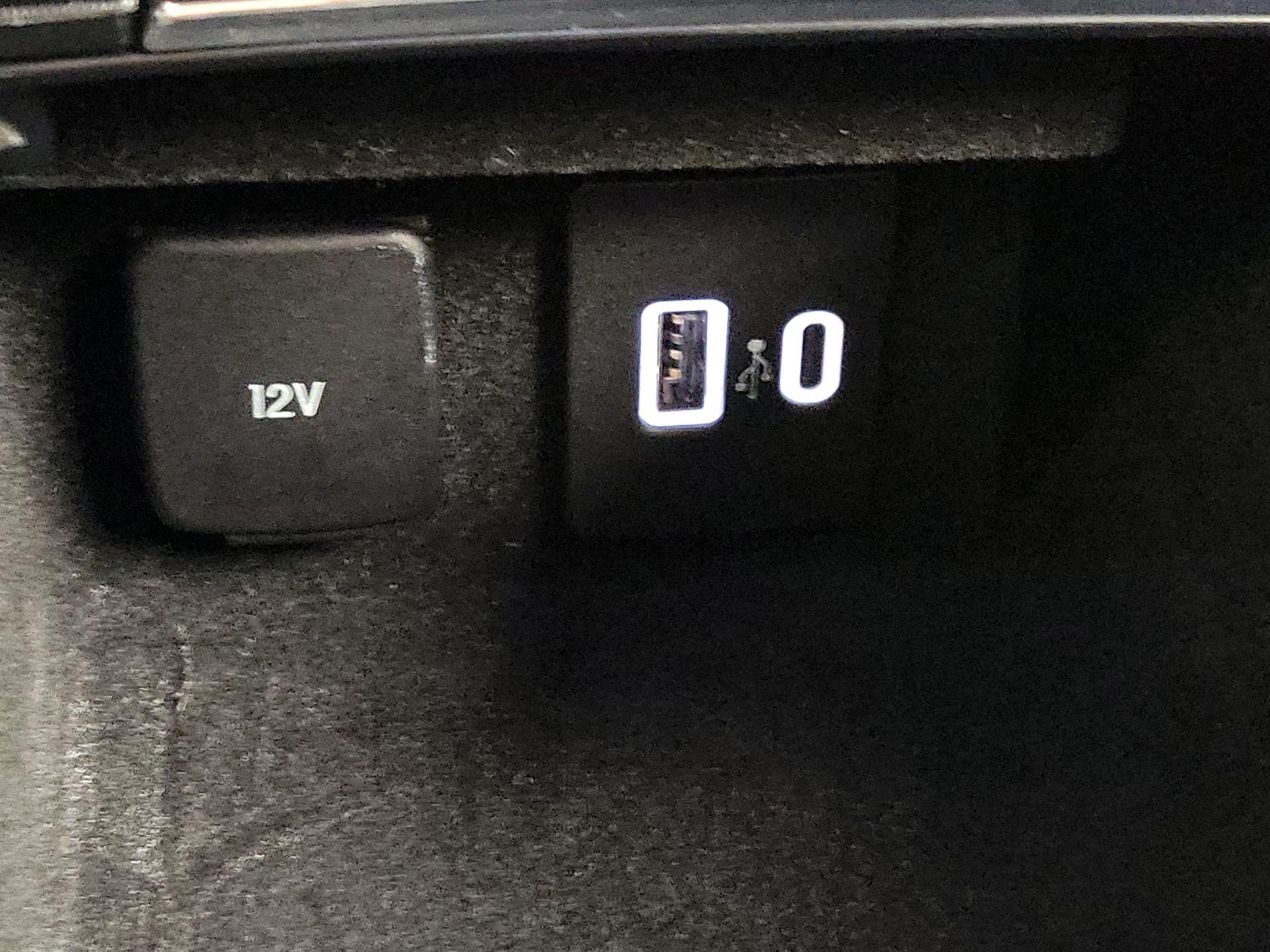 Thumbnail: 2024 Lincoln Corsair - 19