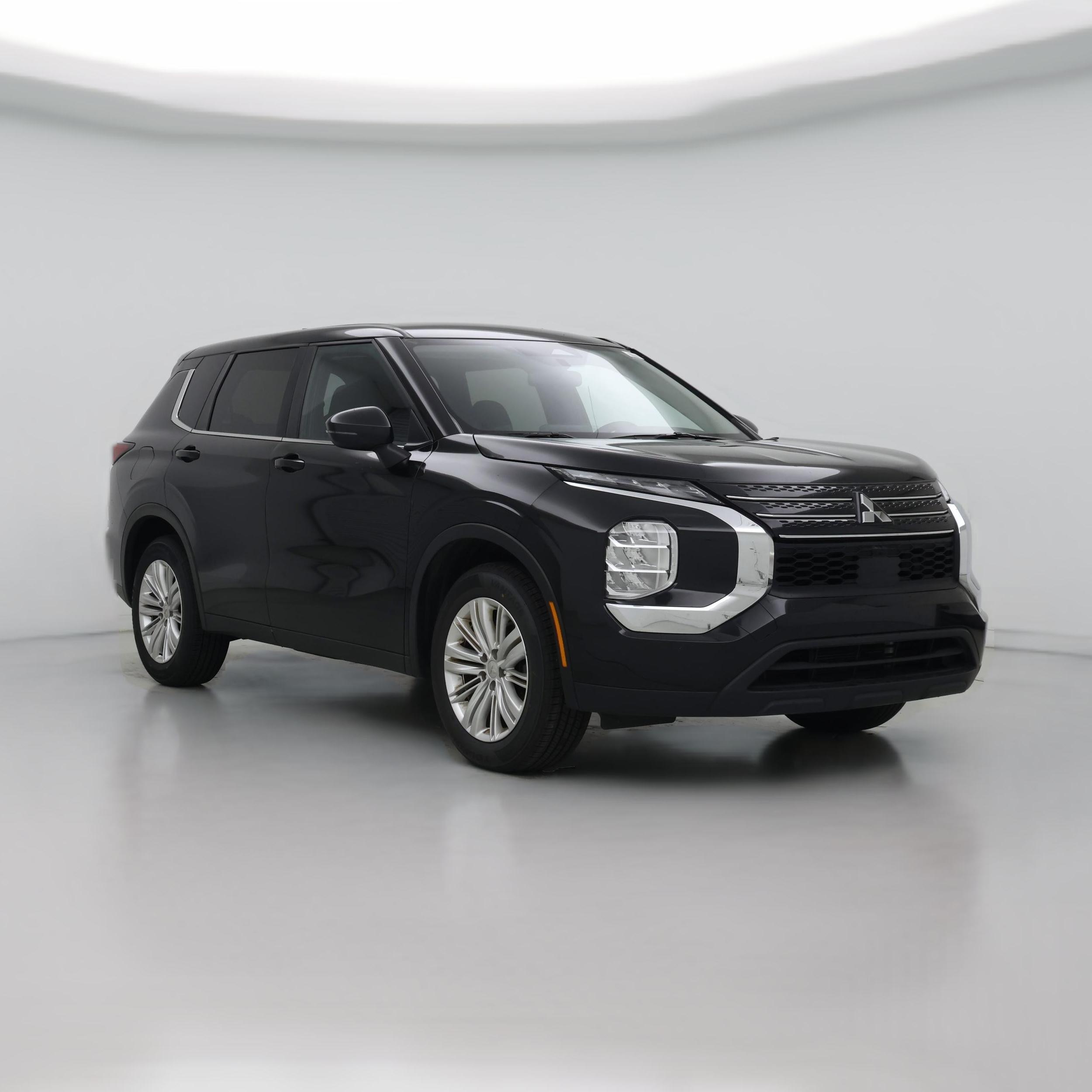 Thumbnail: 2024 Mitsubishi Outlander - 1
