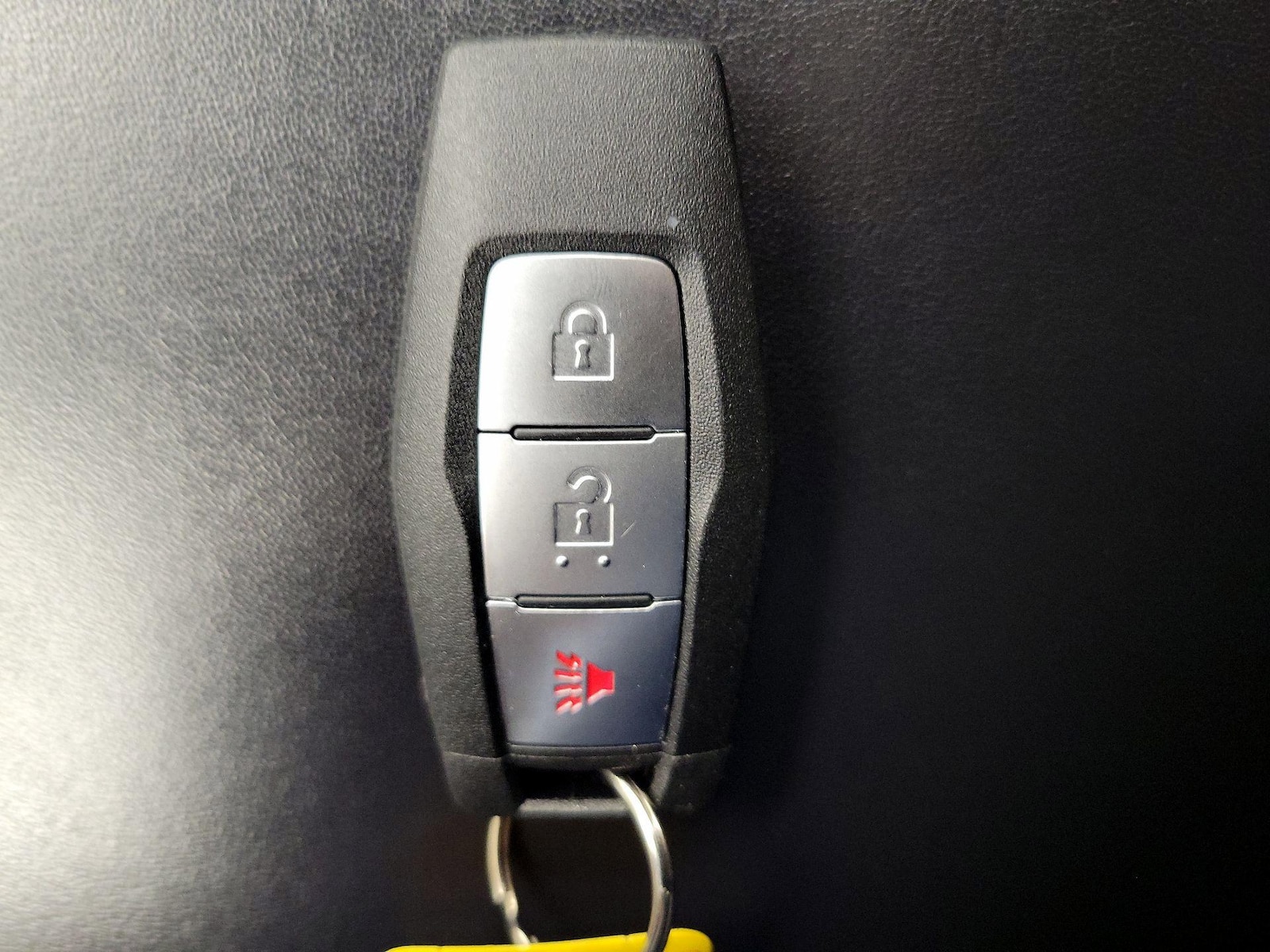 2024 Mitsubishi Outlander ES - Photo 24