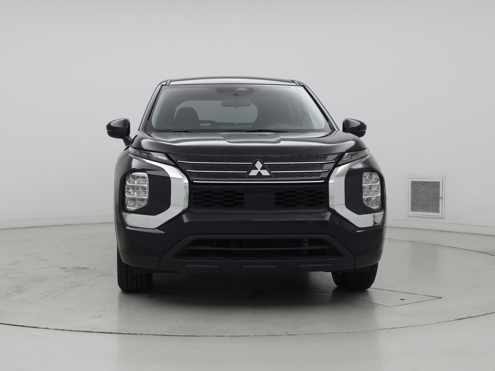 2024 Mitsubishi Outlander ES - Photo 6