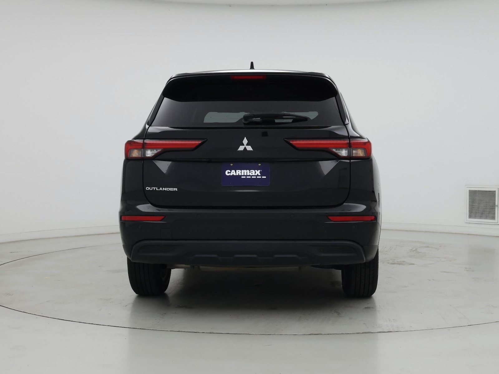 2024 Mitsubishi Outlander ES - Photo 7