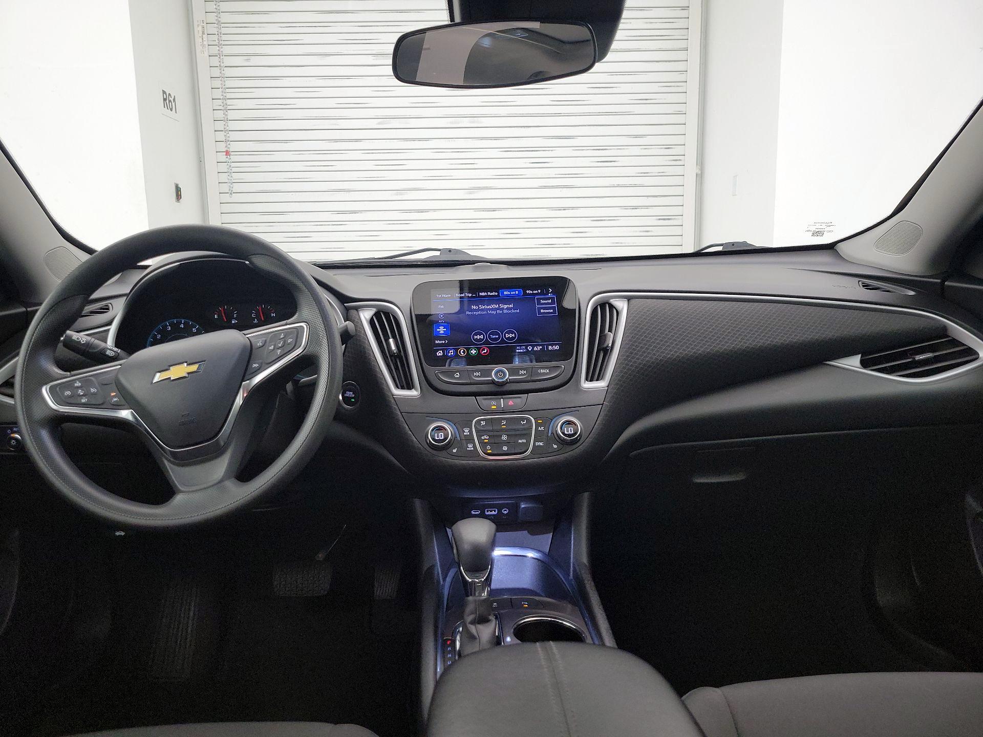 Thumbnail: 2024 Chevrolet Malibu - 9