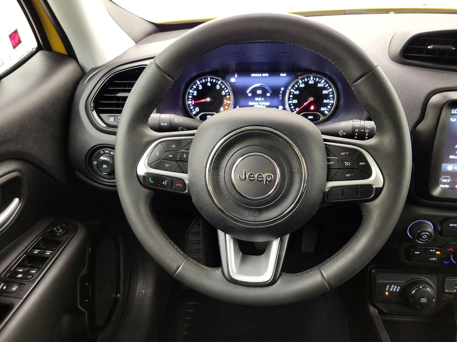 Thumbnail: 2023 Jeep Renegade - 10