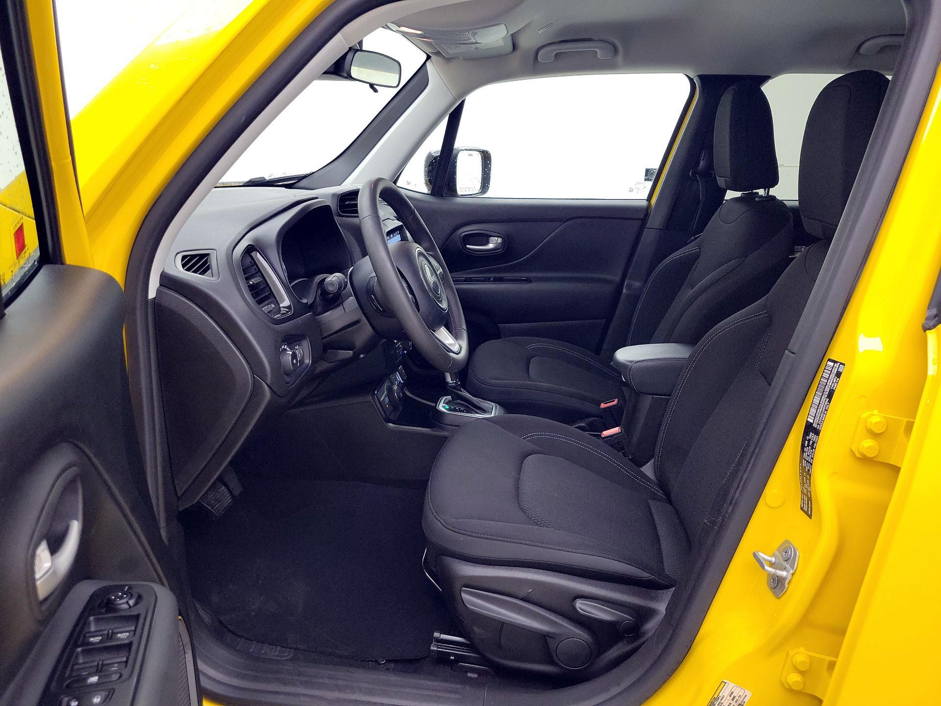 Thumbnail: 2023 Jeep Renegade - 11