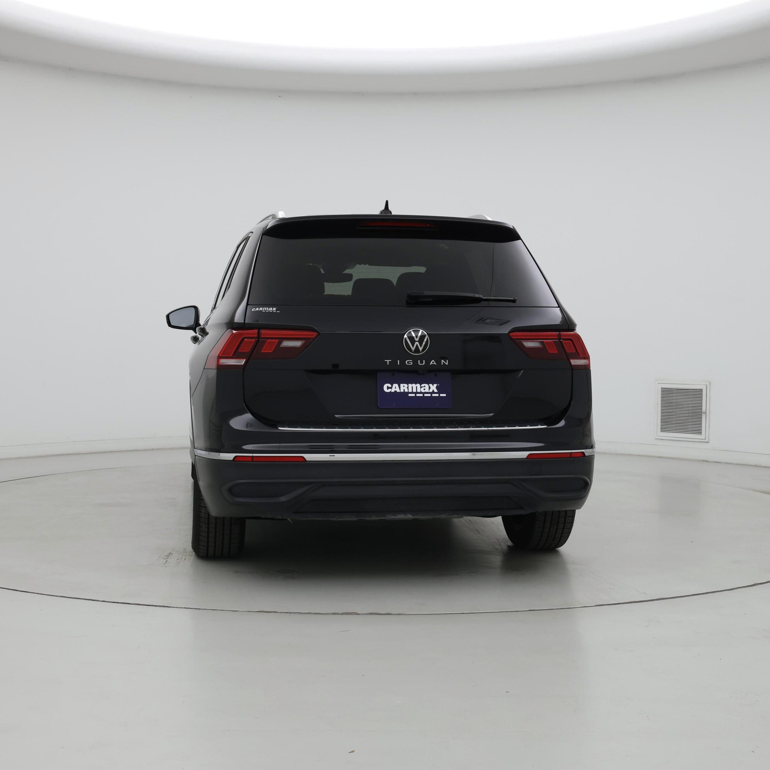 Thumbnail: 2024 Volkswagen Tiguan - 6