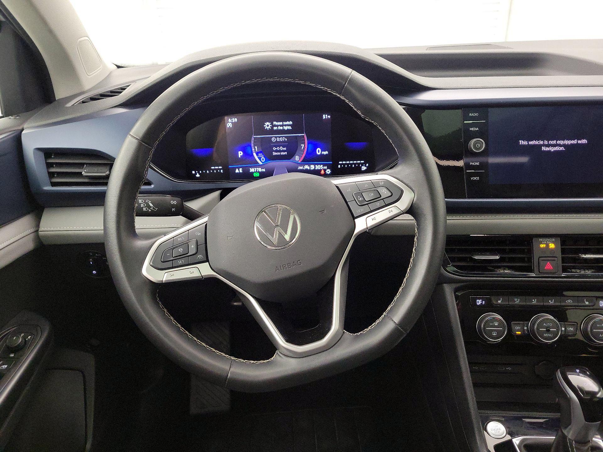 Thumbnail: 2024 Volkswagen Taos - 10