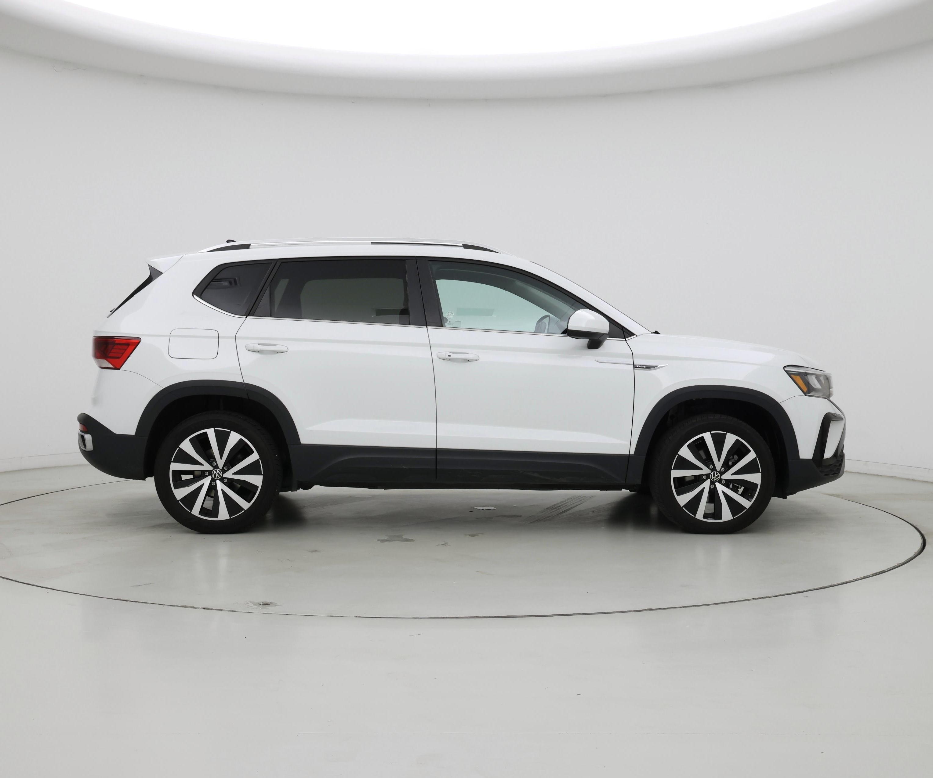 Thumbnail: 2024 Volkswagen Taos - 7