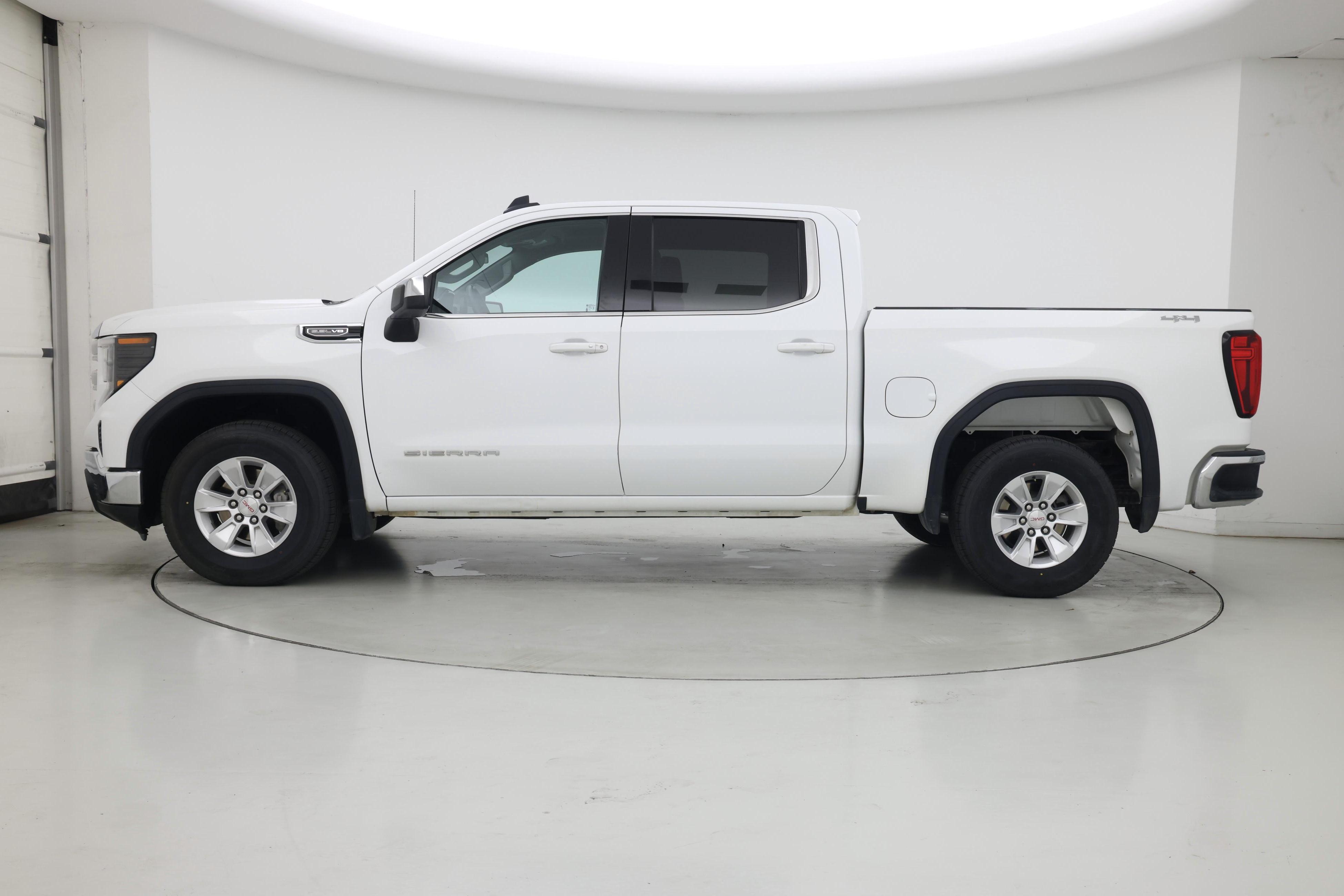 Thumbnail: 2023 GMC Sierra 1500 - 3