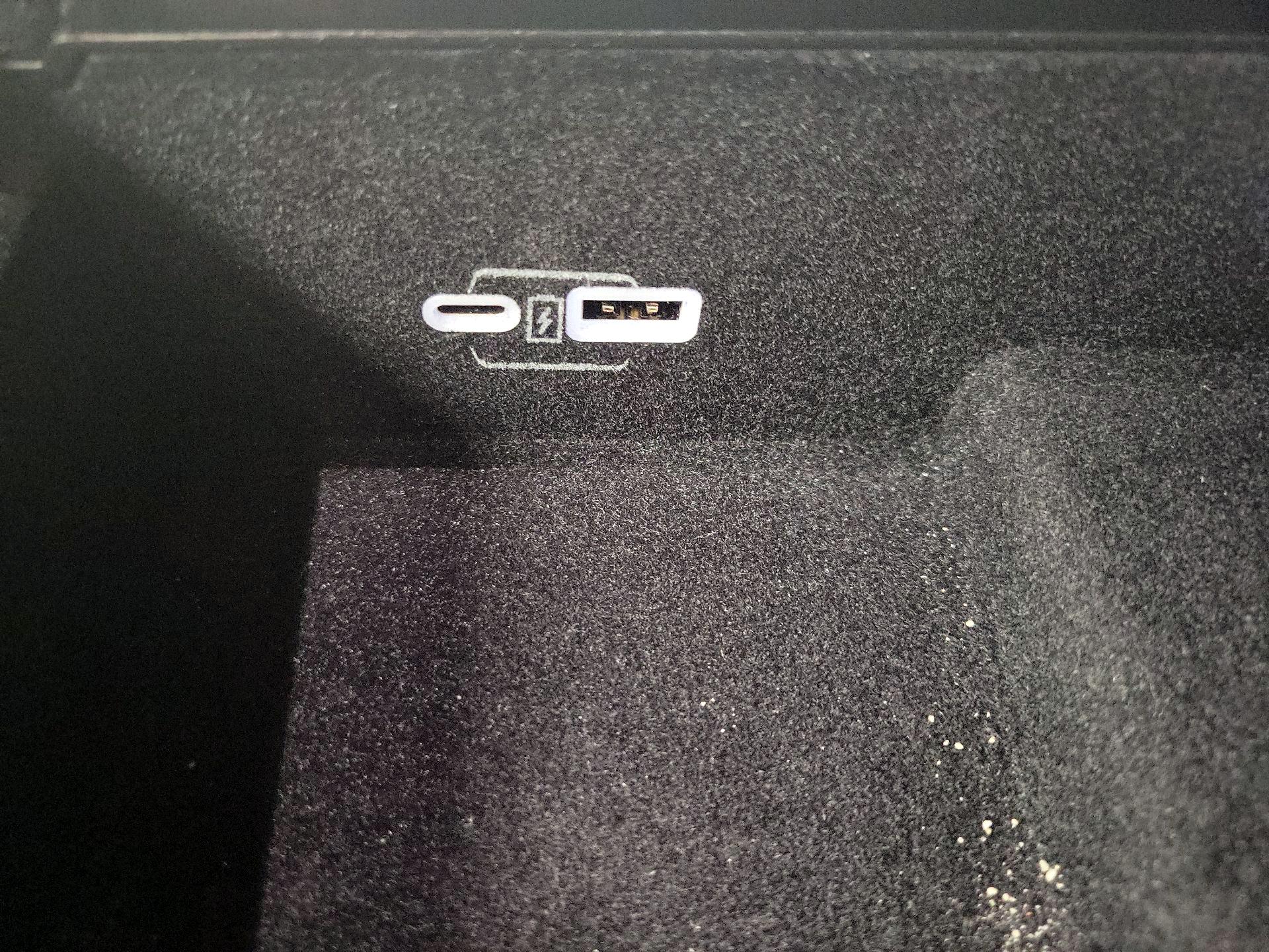 Thumbnail: 2024 Jeep Wagoneer - 19