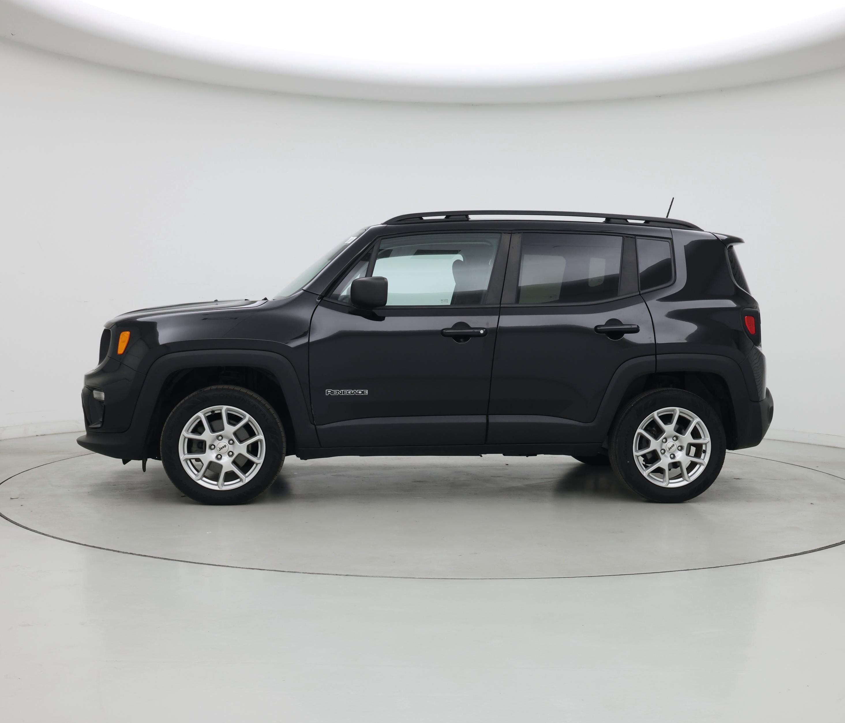 Thumbnail: 2022 Jeep Renegade - 3