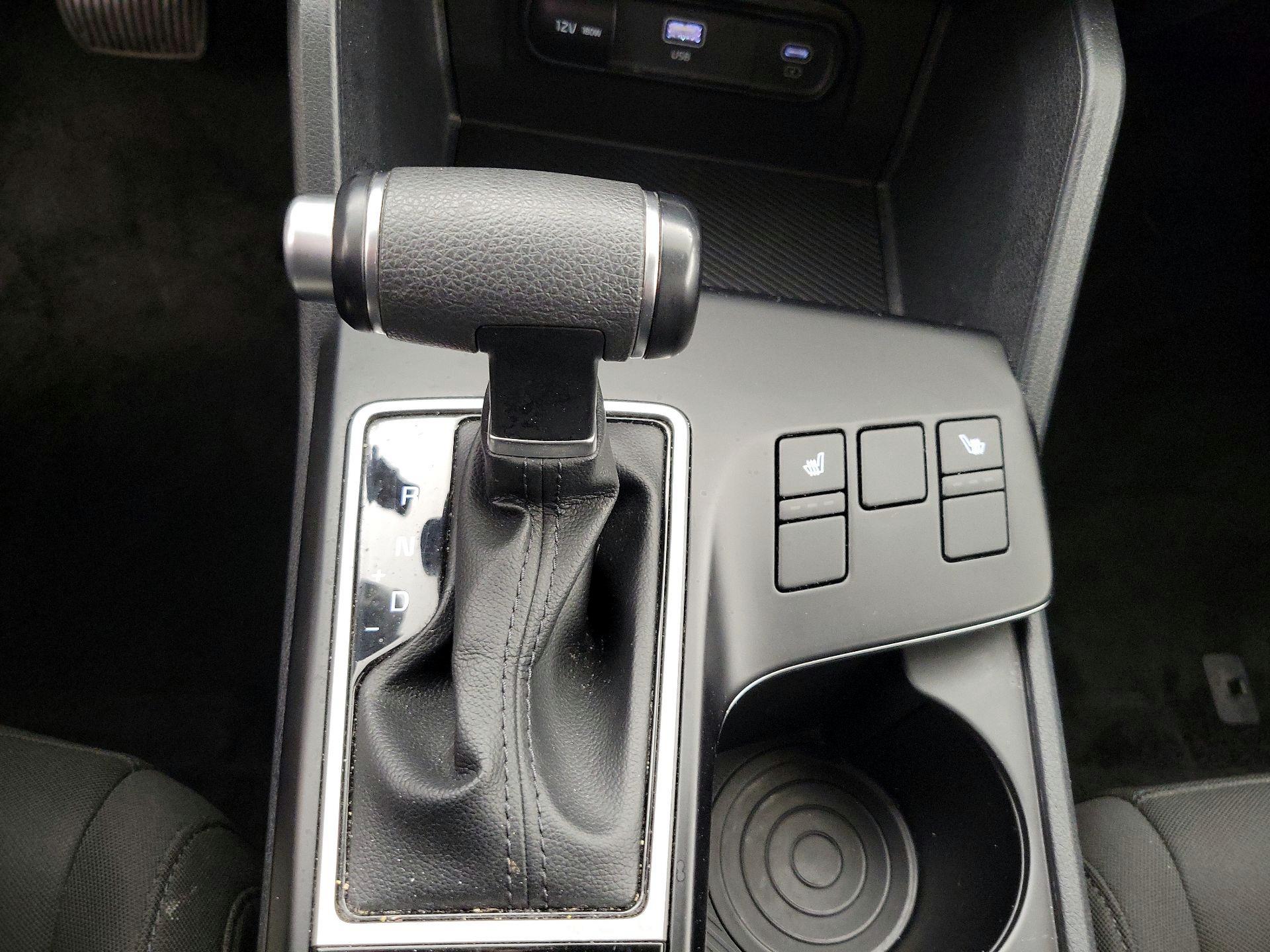 Thumbnail: 2024 Kia Sportage - 17