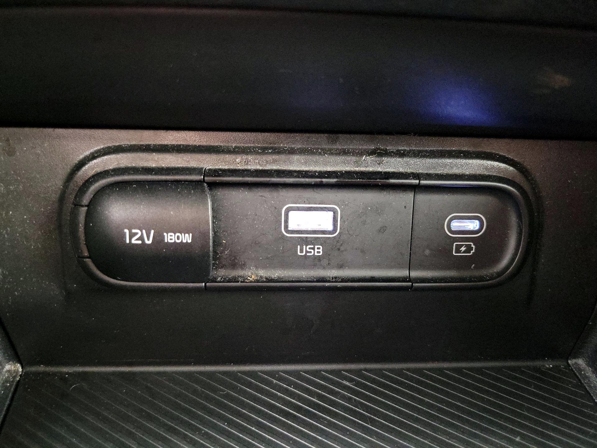 Thumbnail: 2024 Kia Sportage - 18