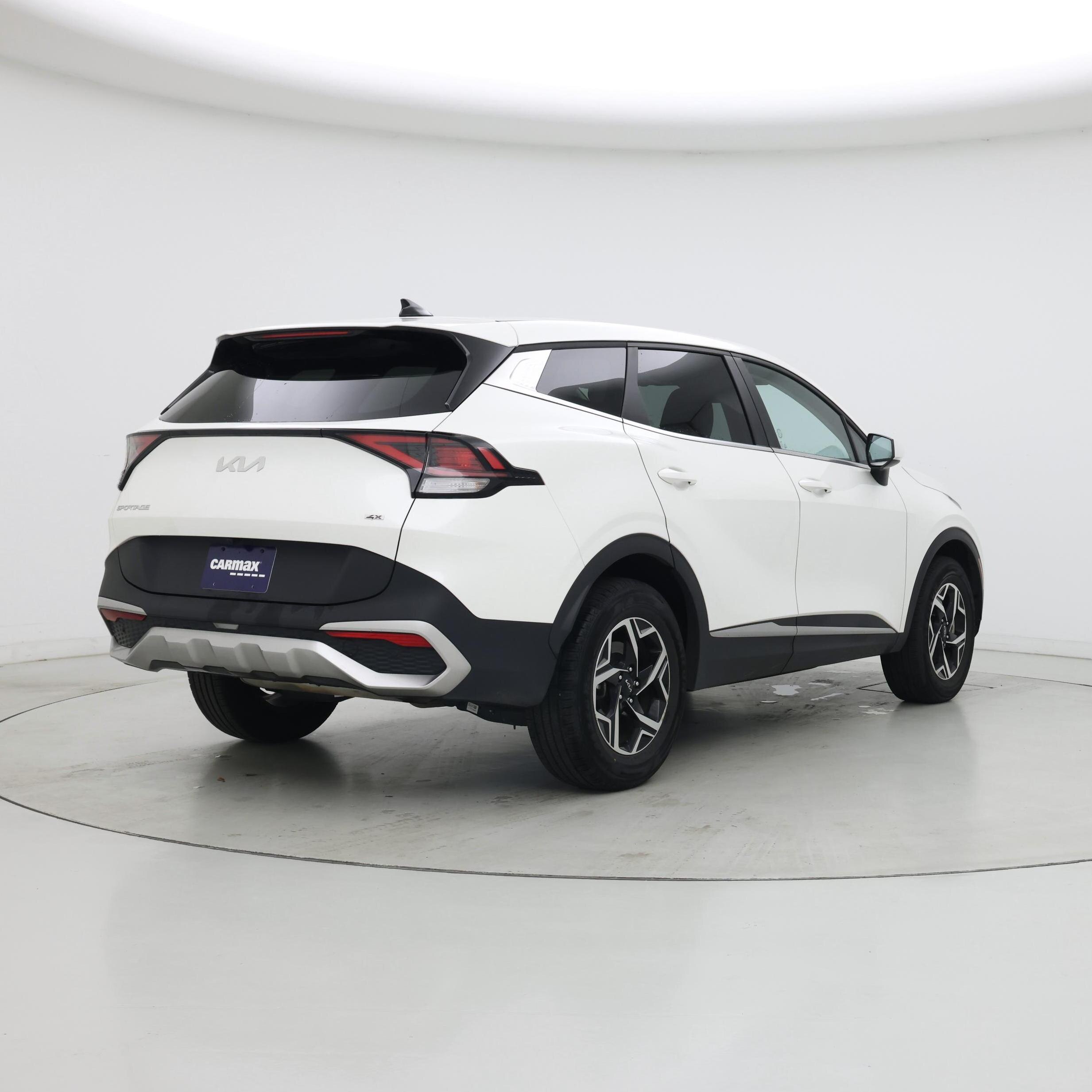 Thumbnail: 2024 Kia Sportage - 8