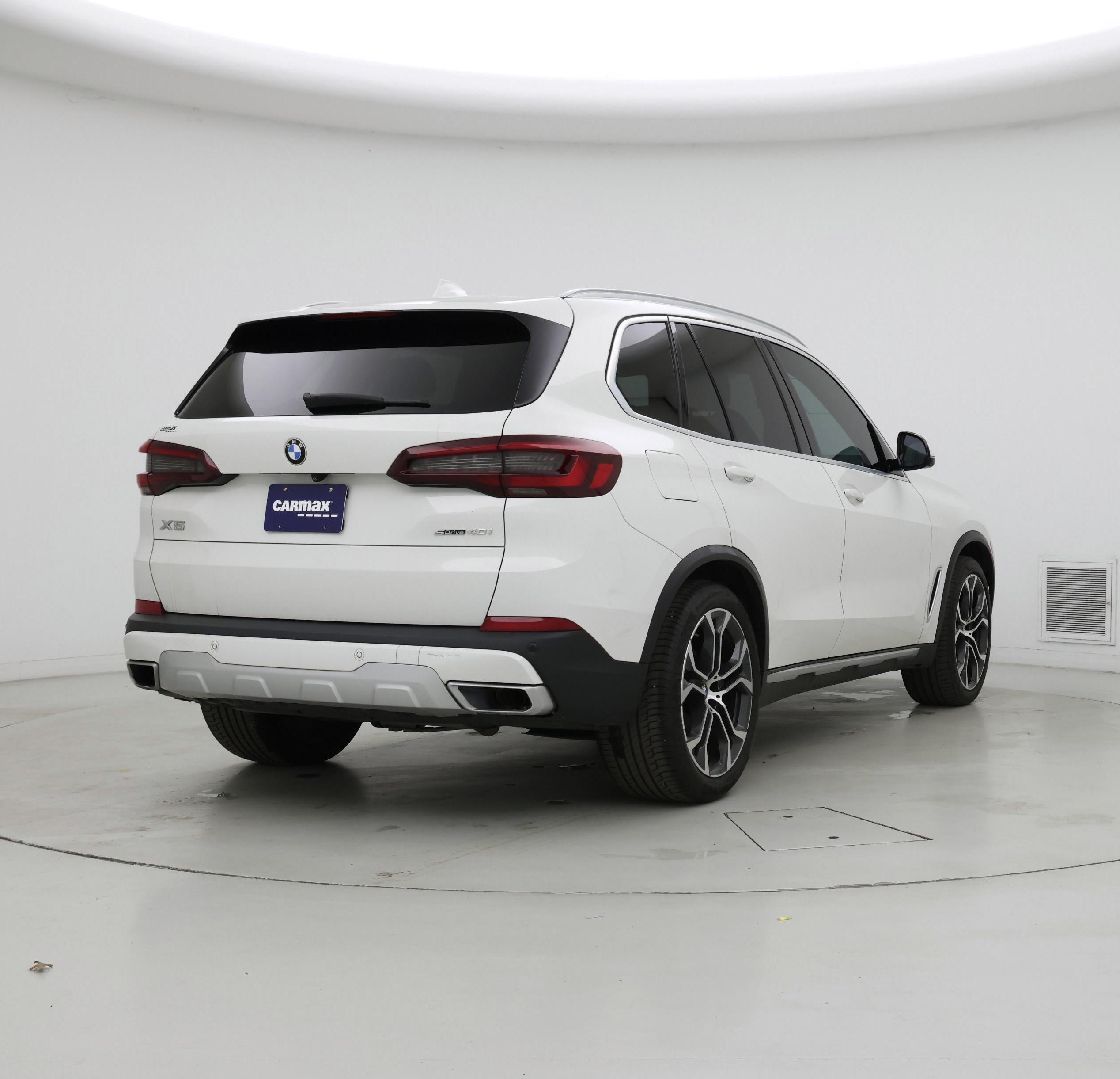 Thumbnail: 2021 BMW X5 - 8