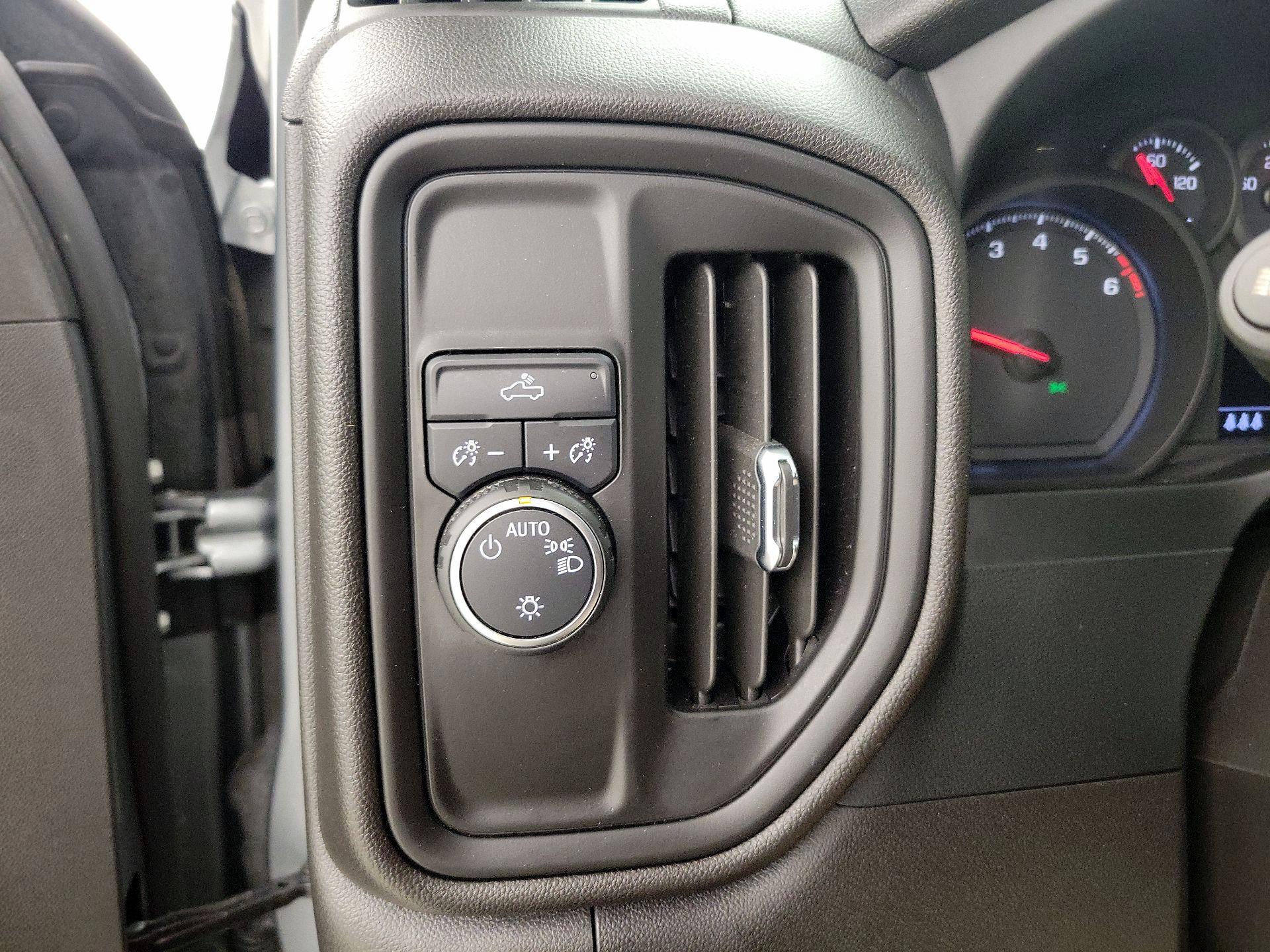 Thumbnail: 2024 Chevrolet Silverado 1500 - 13