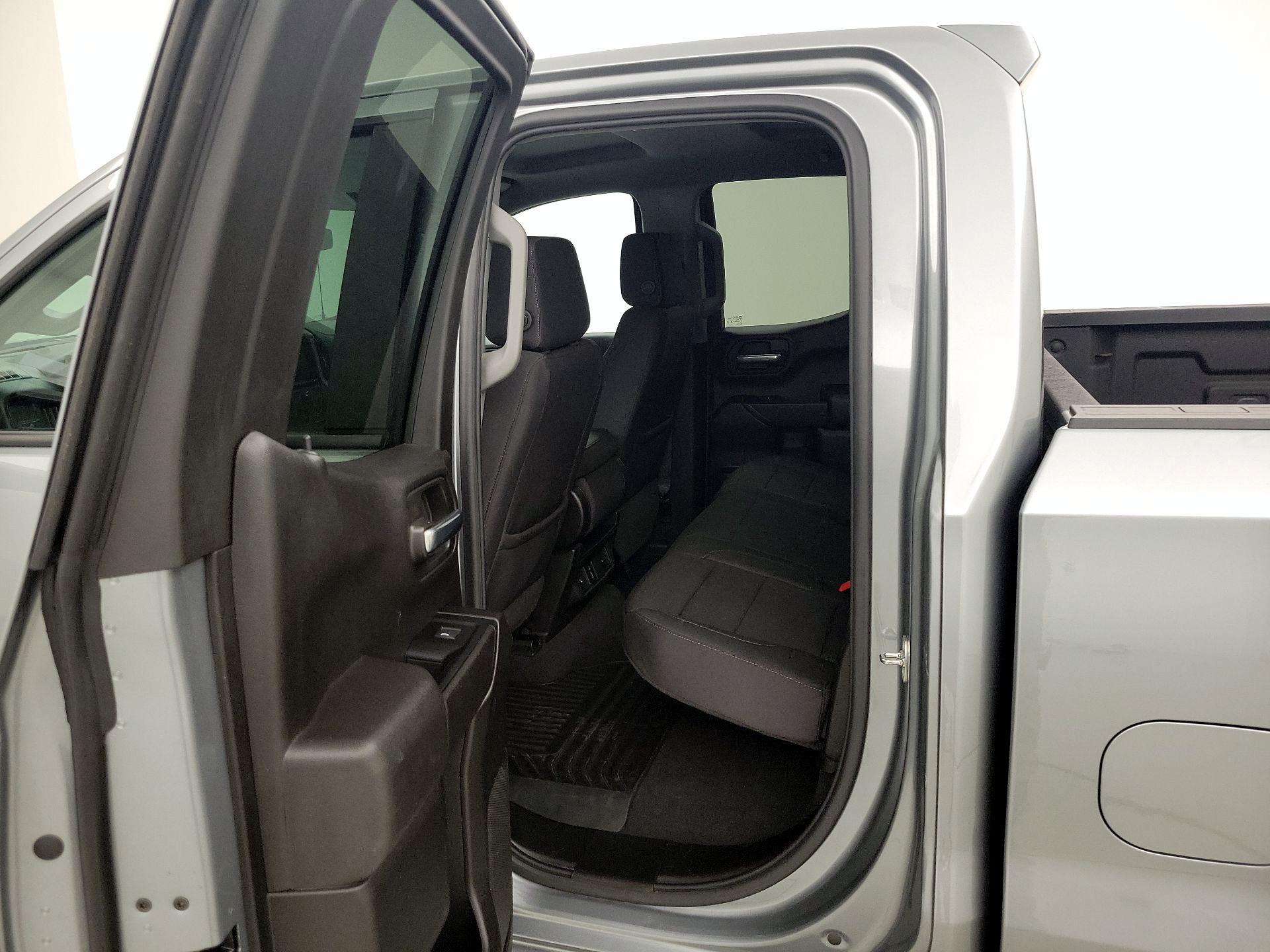 Thumbnail: 2024 Chevrolet Silverado 1500 - 19