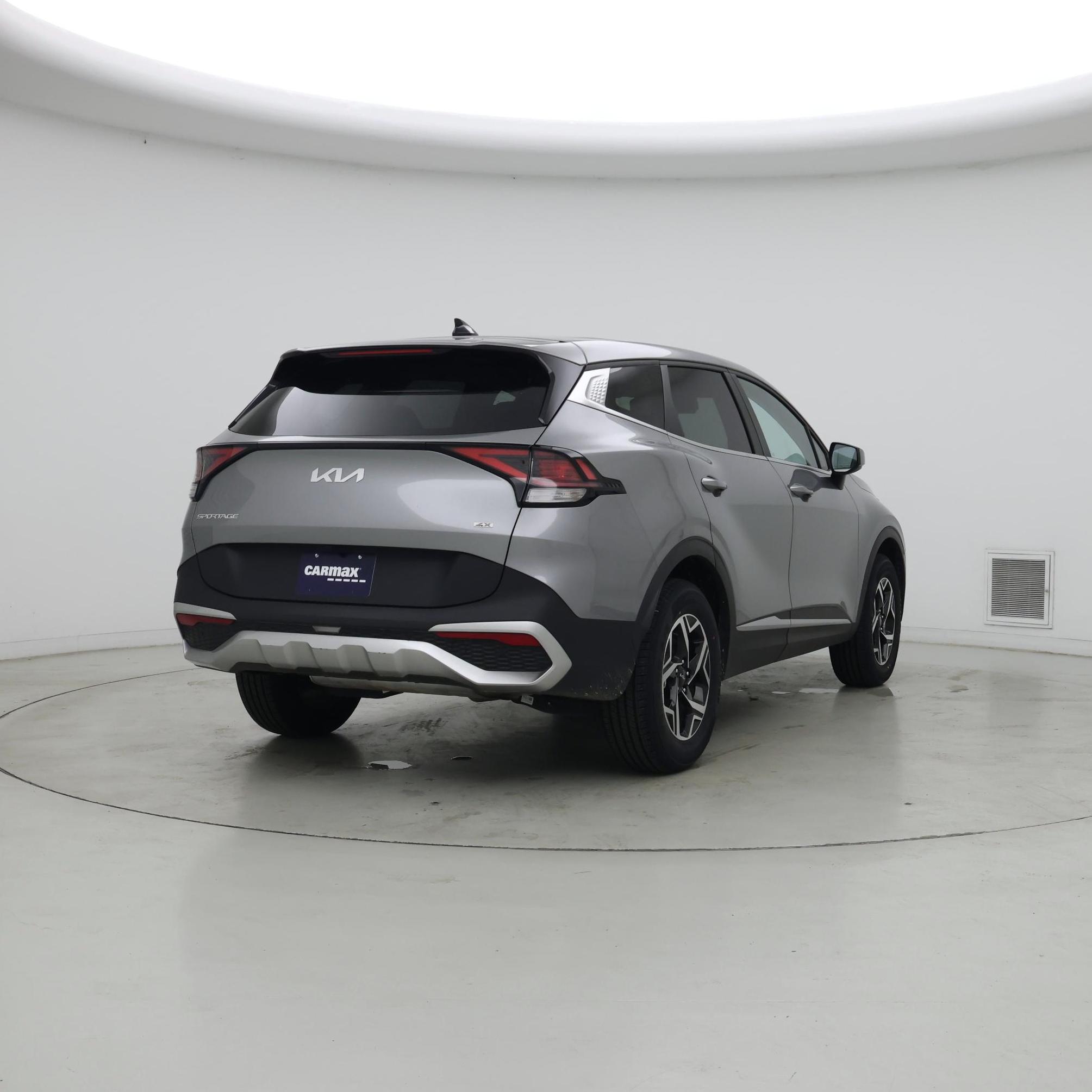 Thumbnail: 2024 Kia Sportage - 8