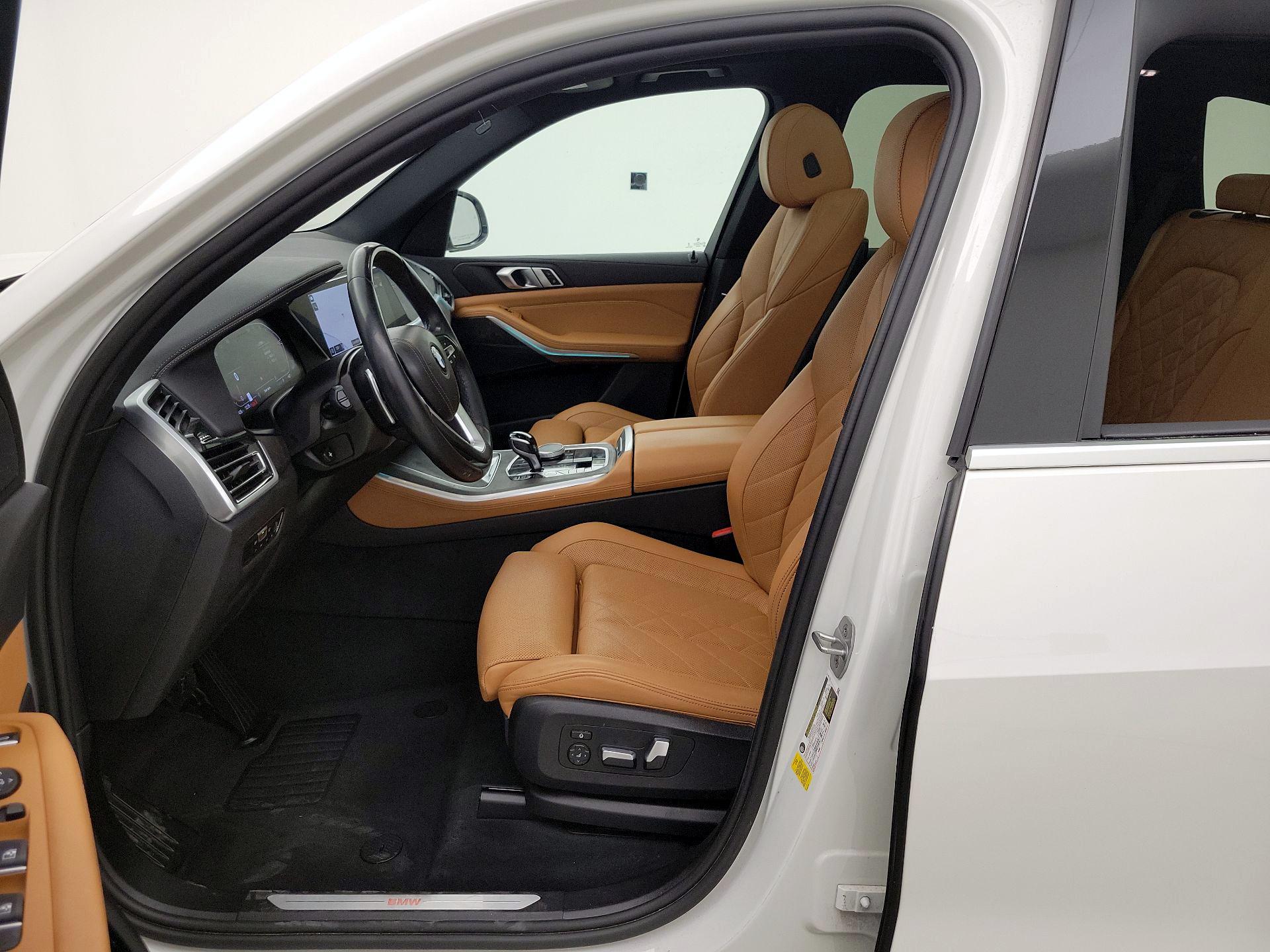 Thumbnail: 2023 BMW X5 - 11