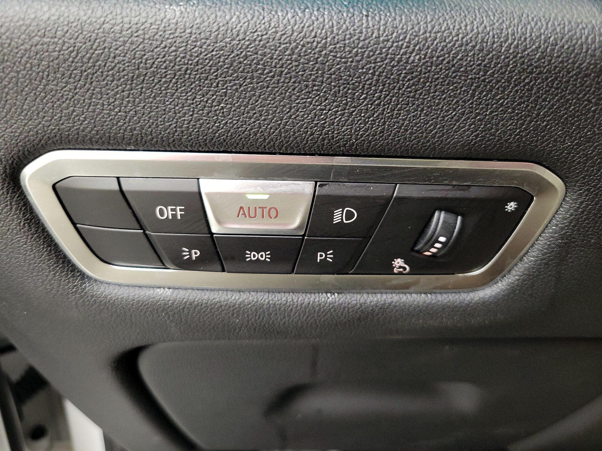 Thumbnail: 2023 BMW X5 - 13