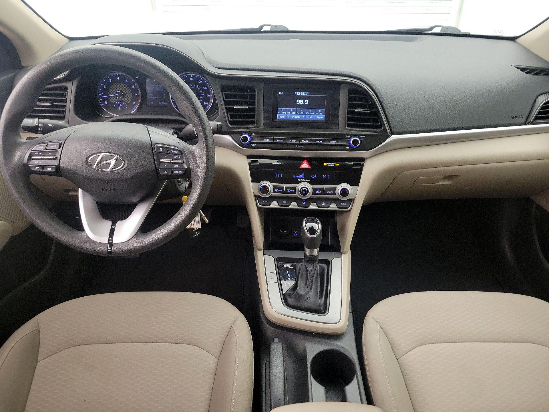 Thumbnail: 2020 Hyundai Elantra - 9