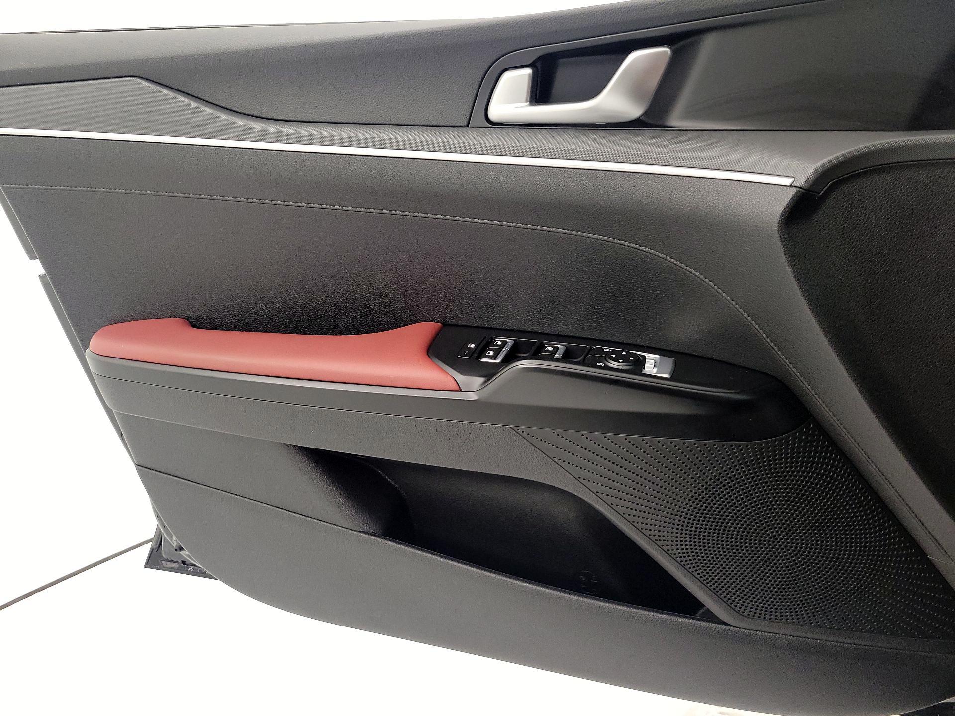 Thumbnail: 2023 Kia K5 - 12