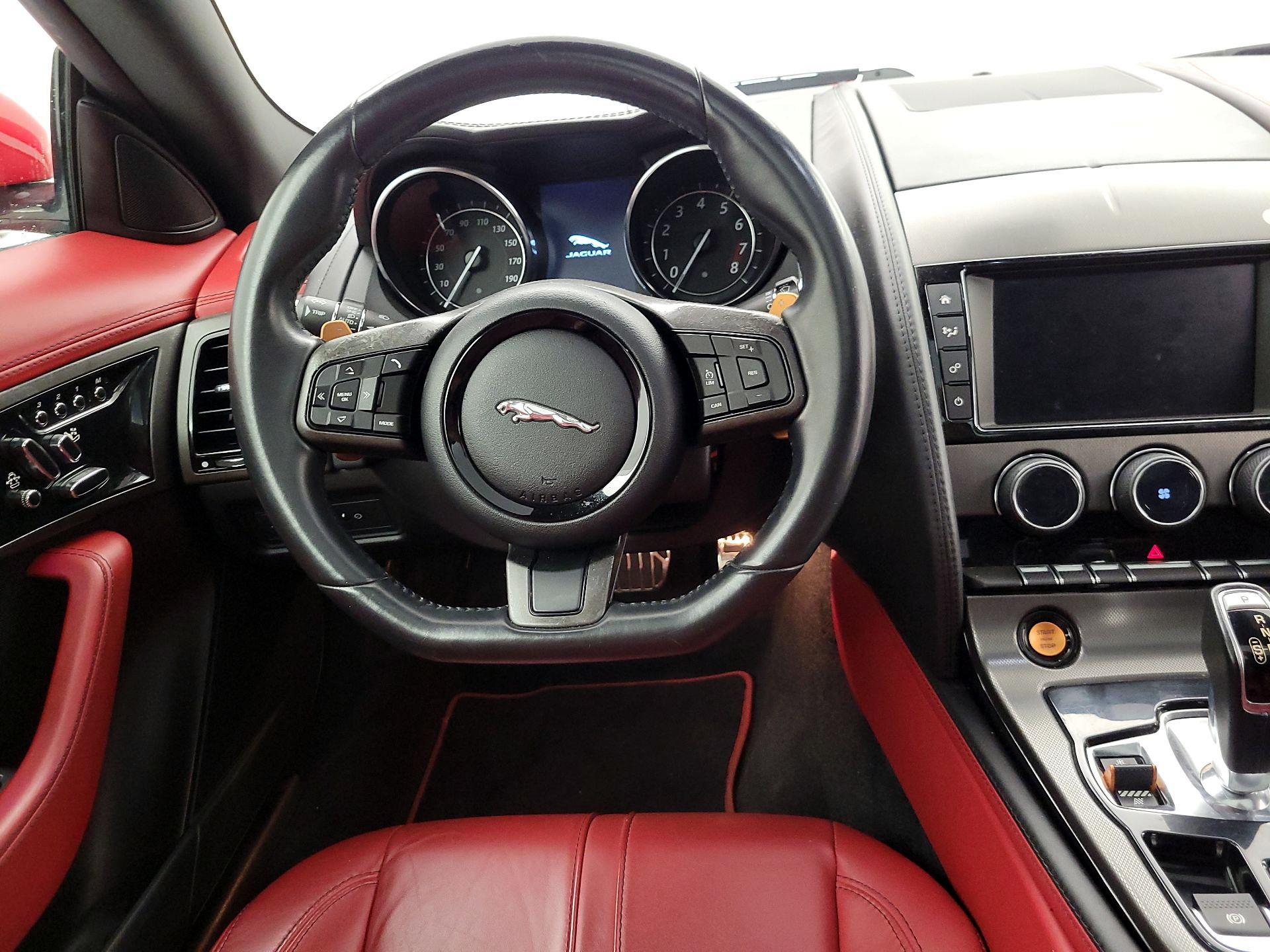 Thumbnail: 2016 Jaguar F-Type - 10
