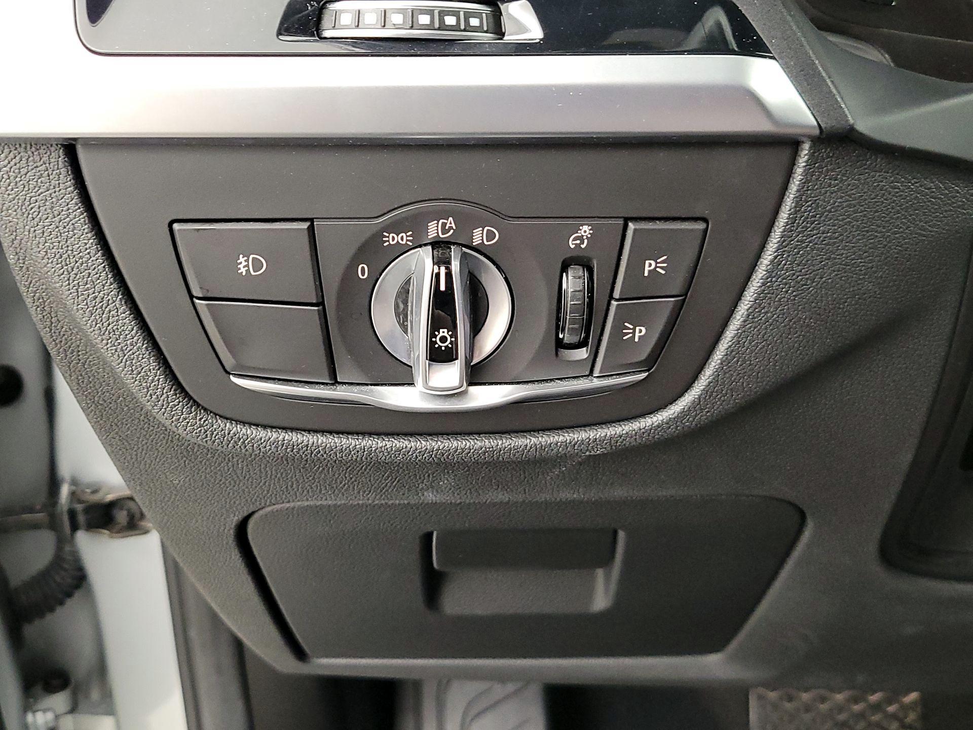 Thumbnail: 2019 BMW X3 - 13