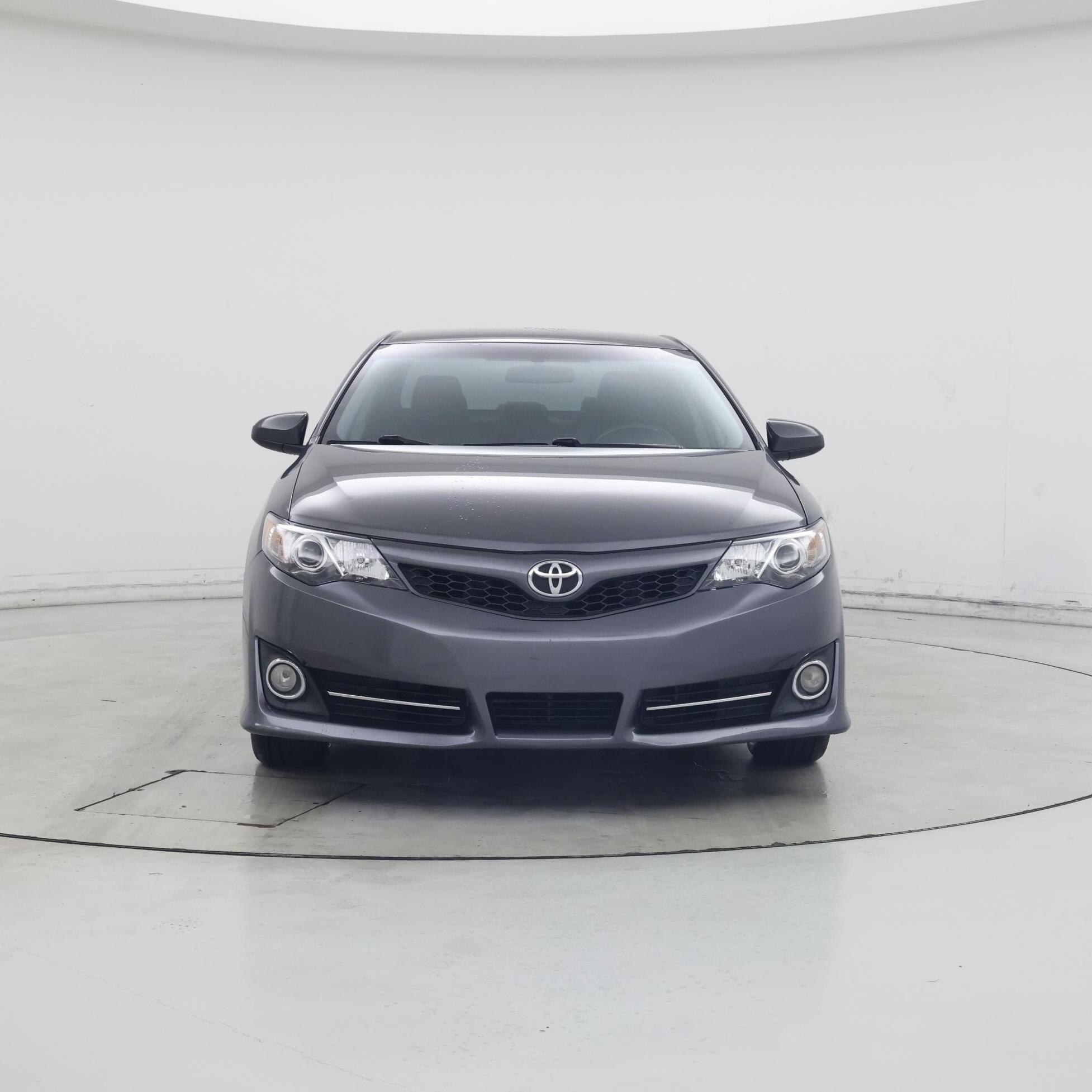 Thumbnail: 2014 Toyota Camry - 5