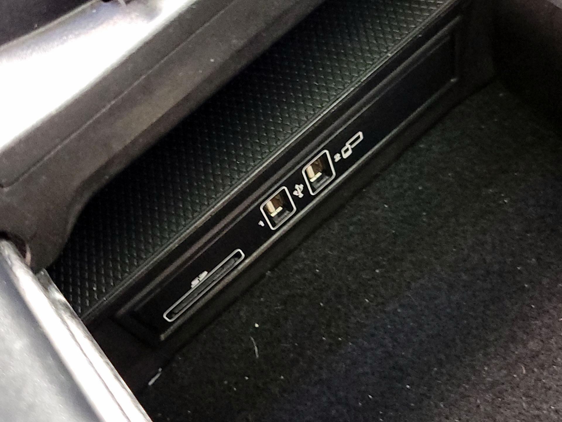 Thumbnail: 2018 Mercedes-Benz C-Class - 19