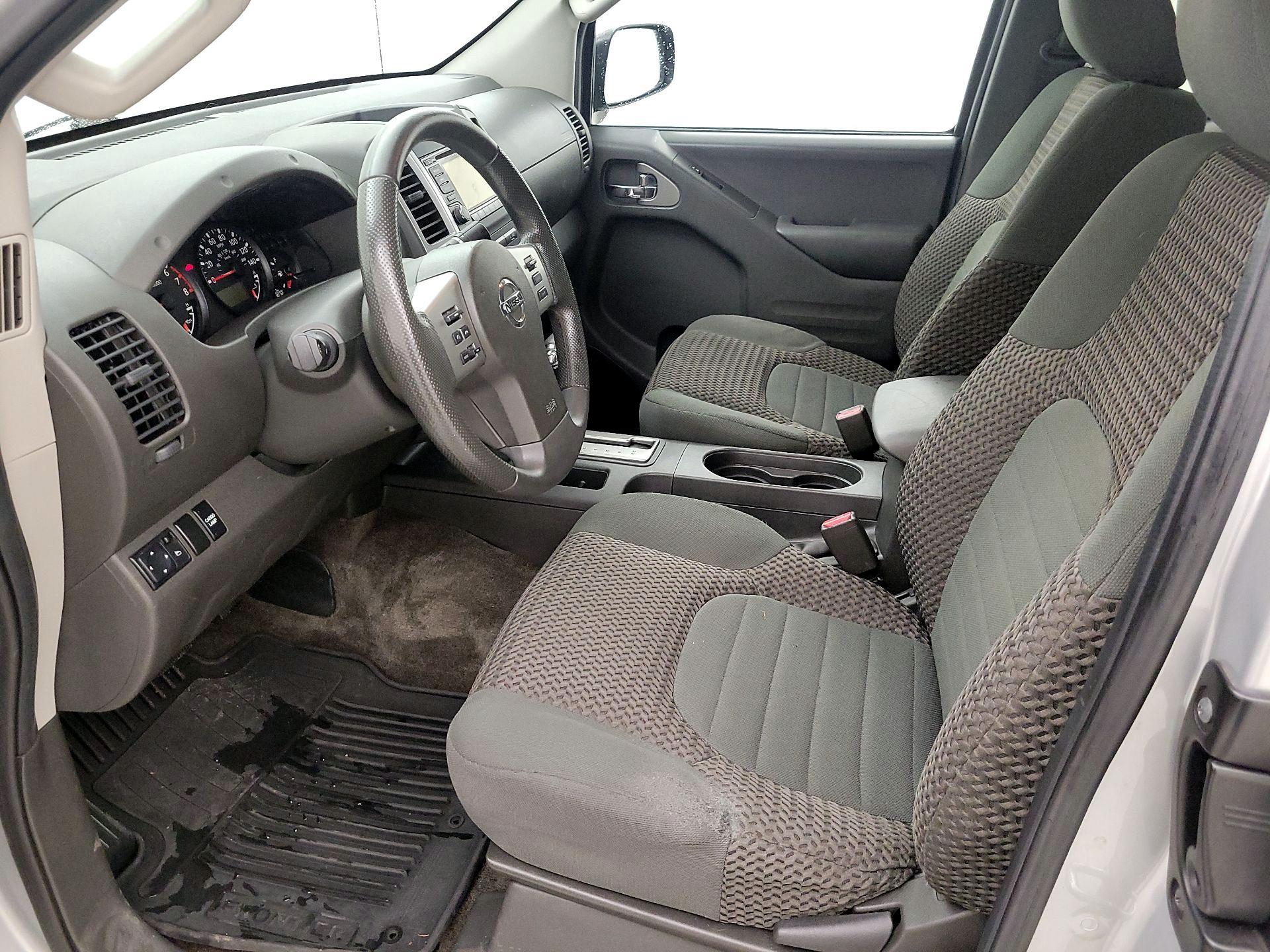 Thumbnail: 2016 Nissan Frontier - 11