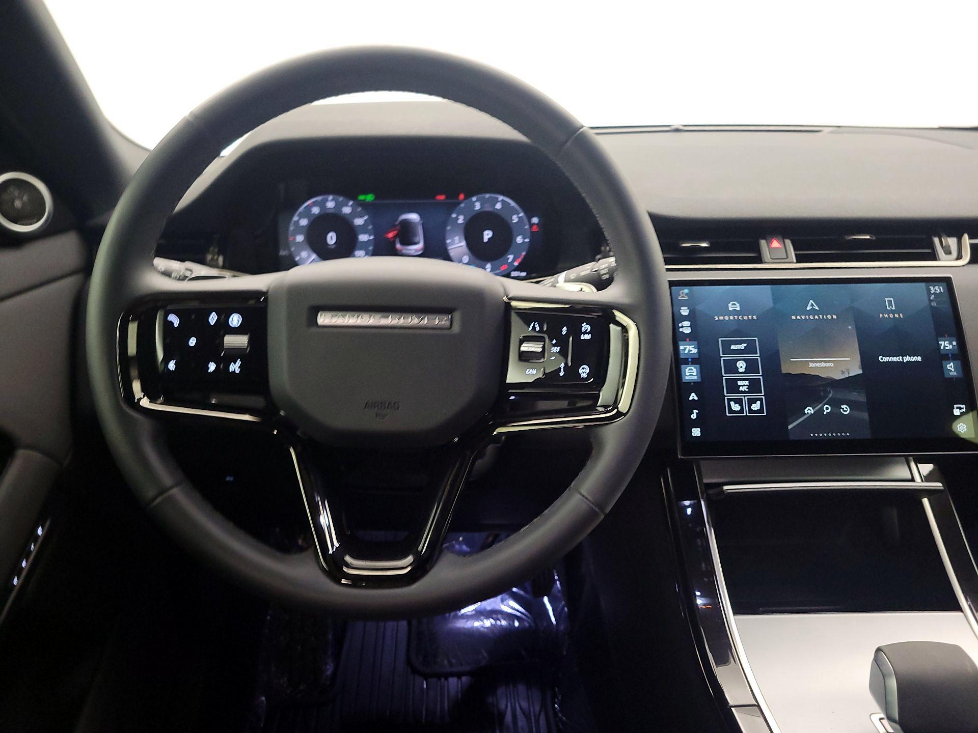 Thumbnail: 2024 Land Rover Range Rover Evoque - 10