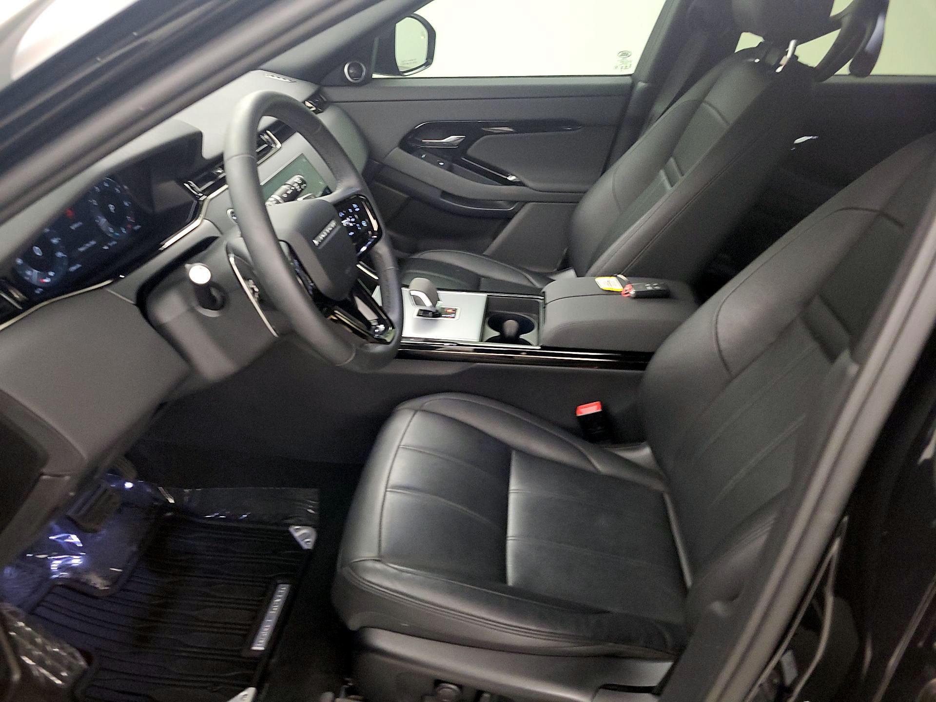 Thumbnail: 2024 Land Rover Range Rover Evoque - 11