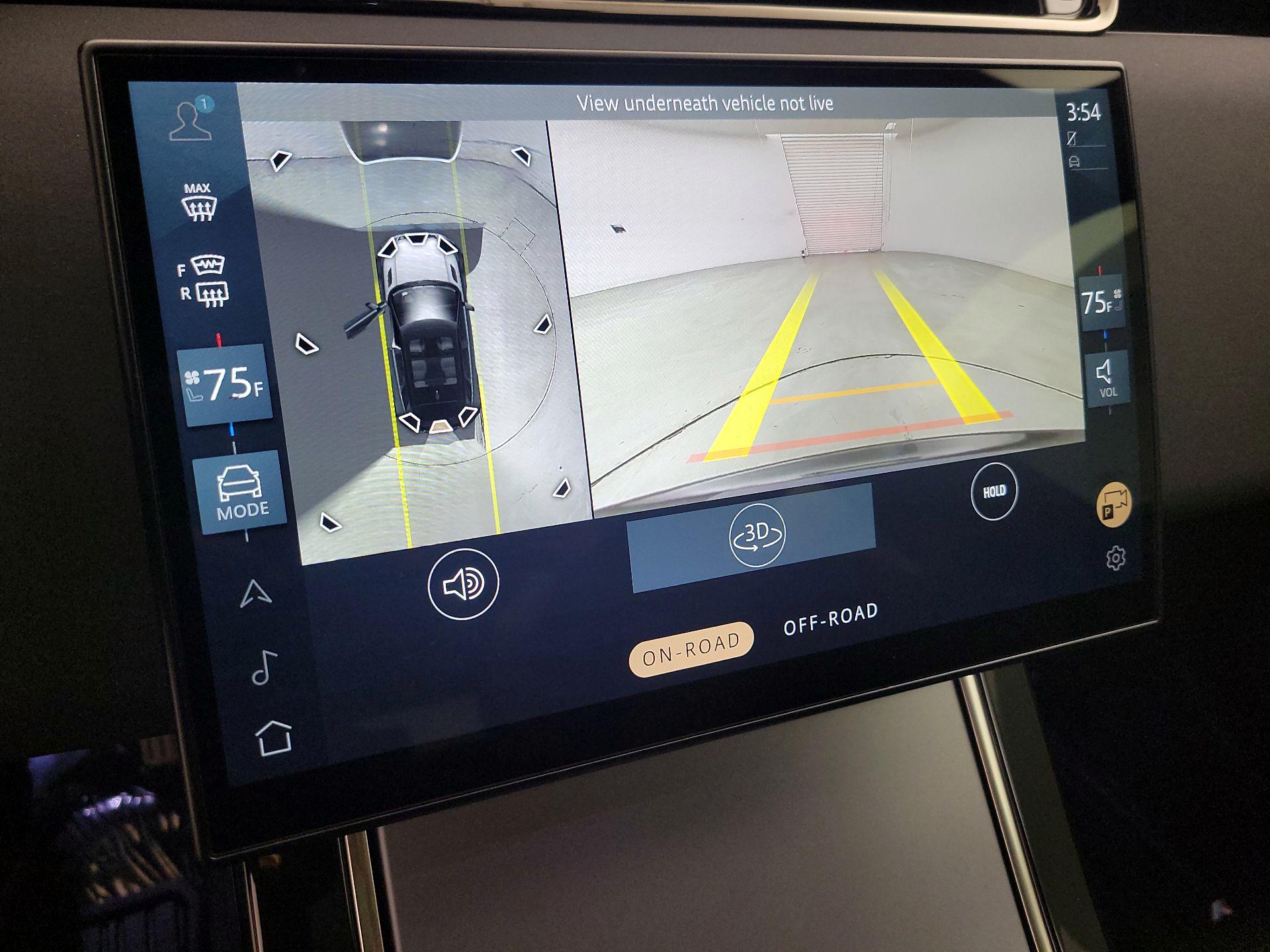 Thumbnail: 2024 Land Rover Range Rover Evoque - 15