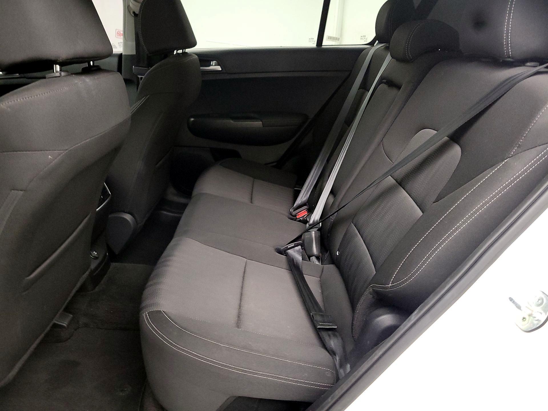 Thumbnail: 2021 Kia Sportage - 19