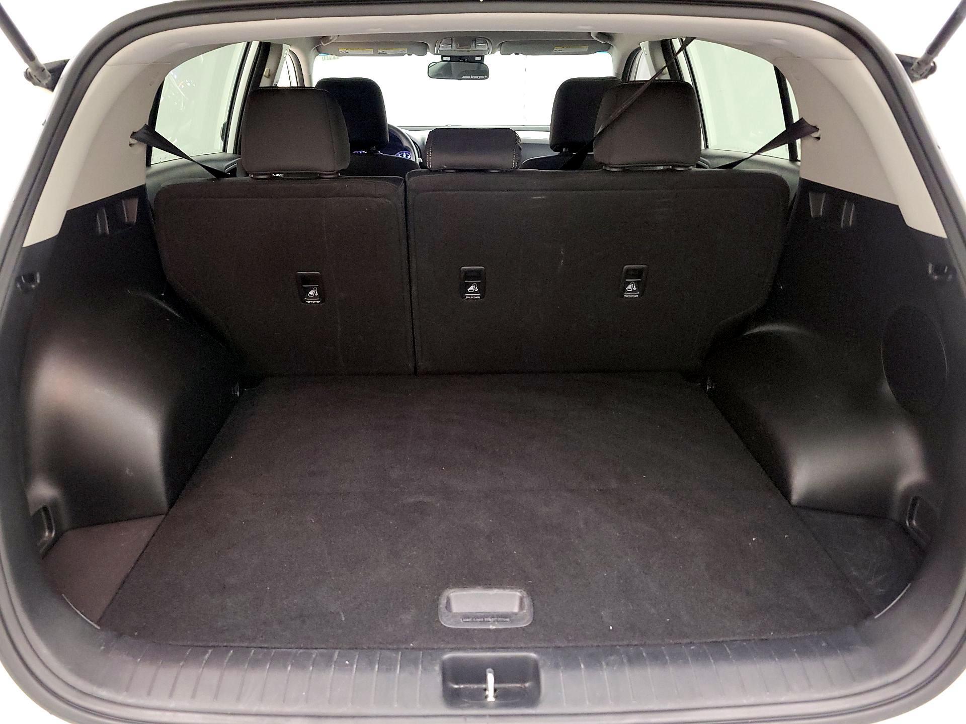 Thumbnail: 2021 Kia Sportage - 20