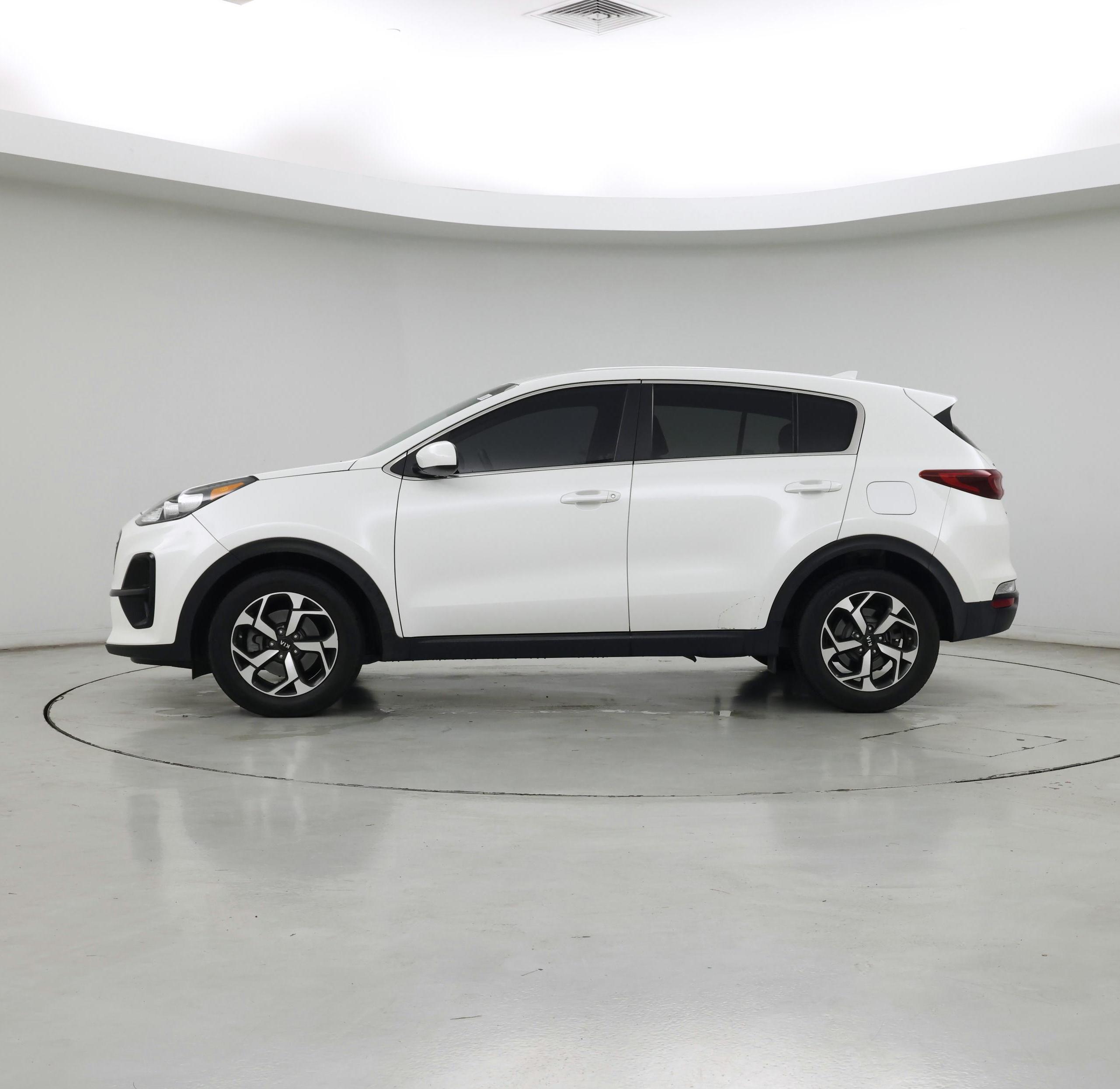 Thumbnail: 2021 Kia Sportage - 3