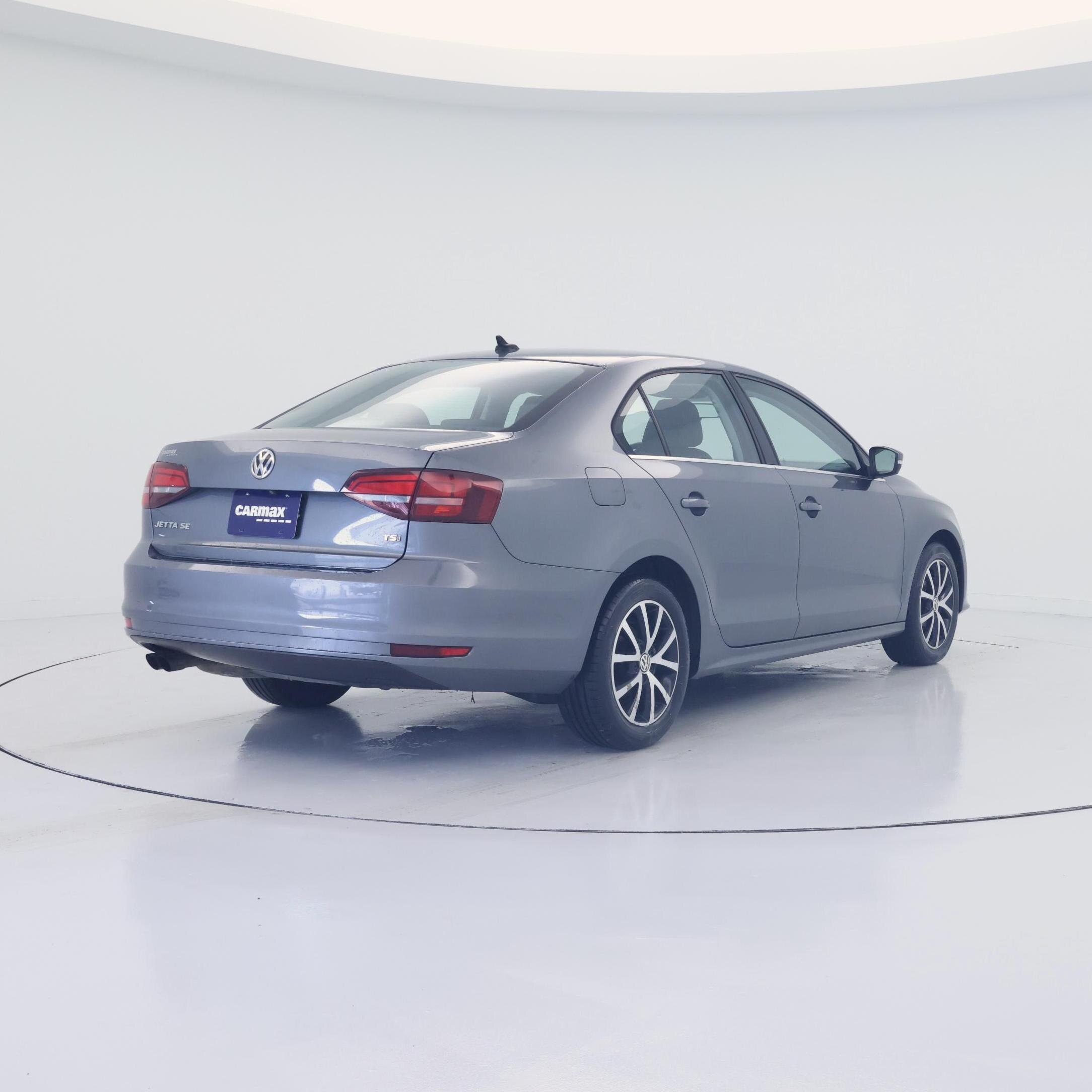 Thumbnail: 2017 Volkswagen Jetta - 8