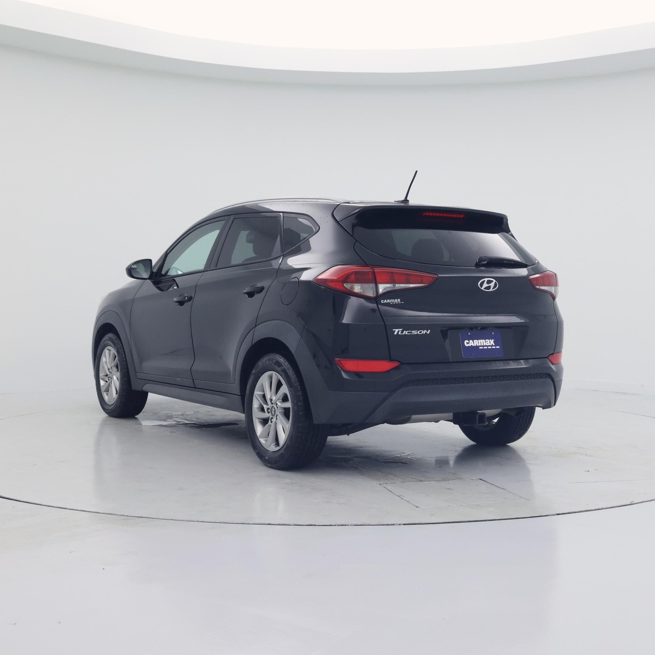 Thumbnail: 2016 Hyundai Tucson - 2
