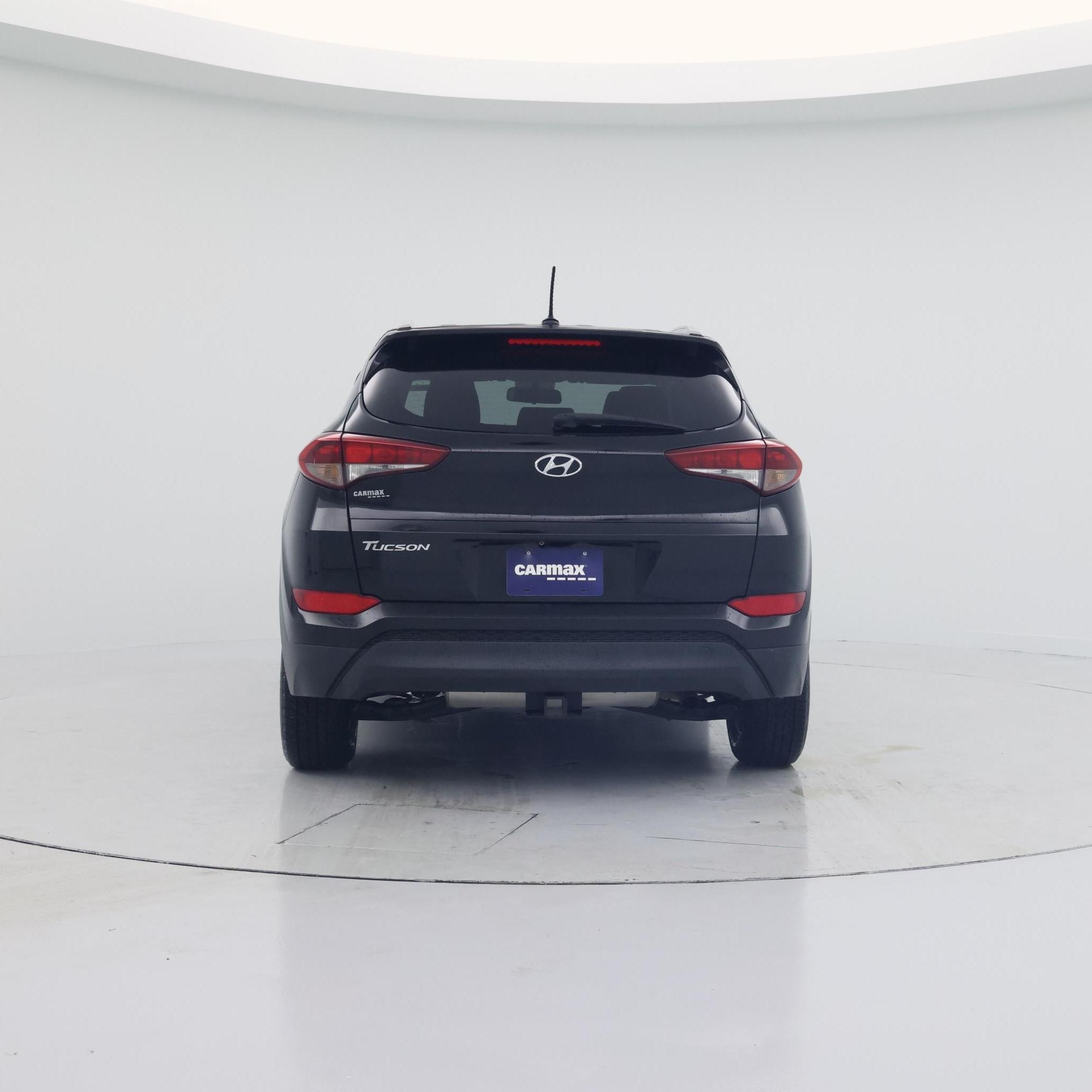 Thumbnail: 2016 Hyundai Tucson - 6