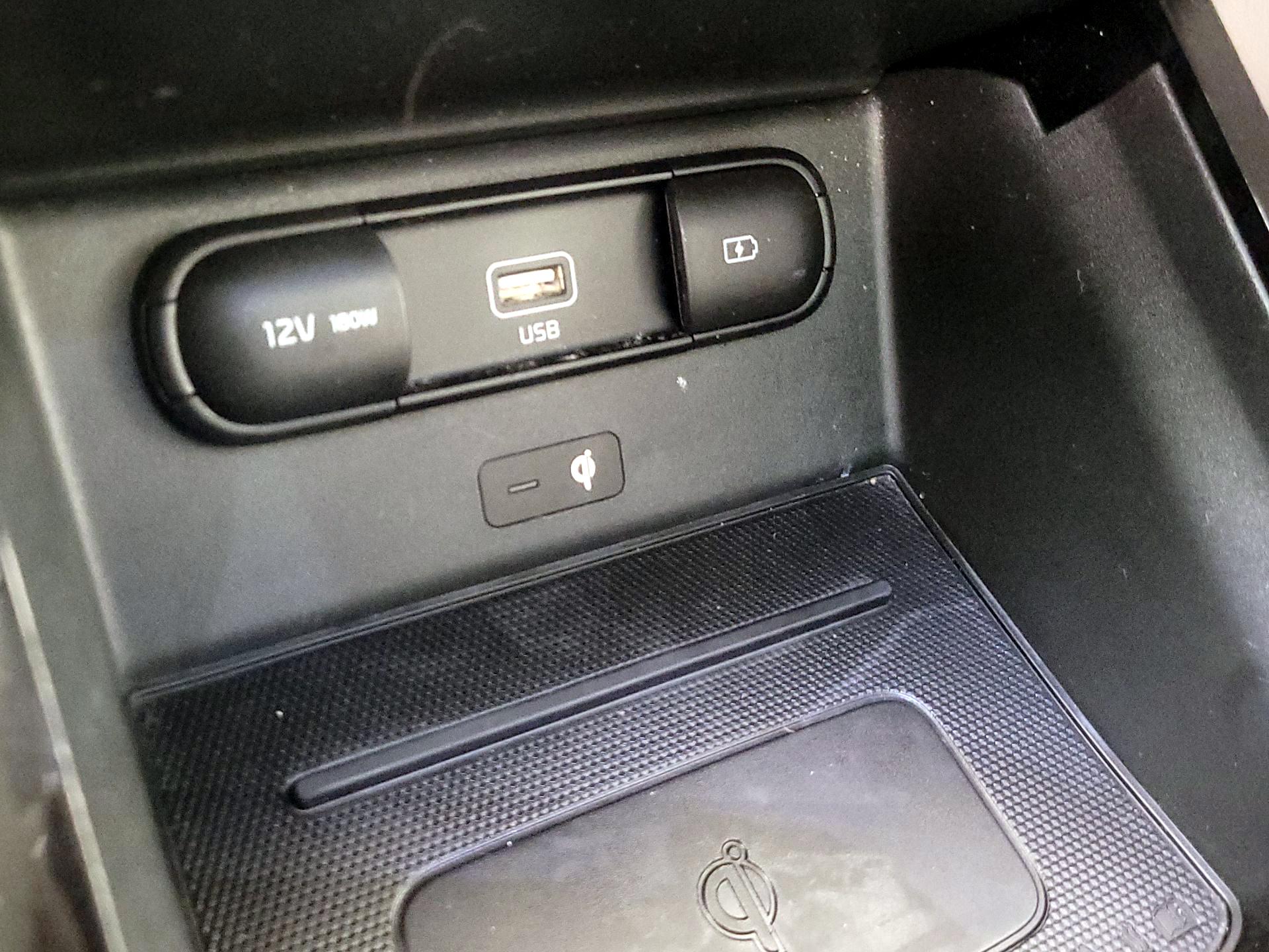 Thumbnail: 2020 Kia Telluride - 19