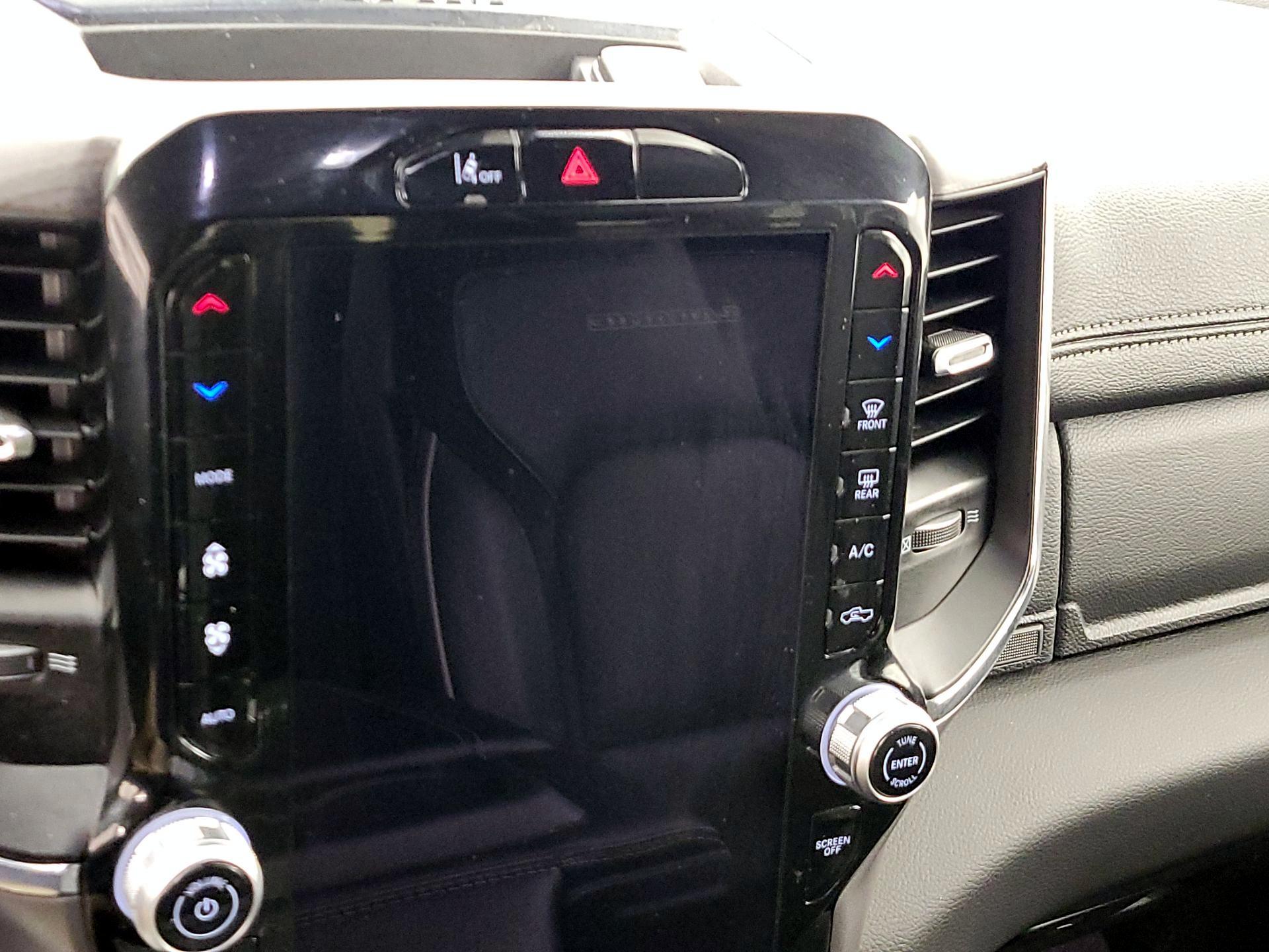 Thumbnail: 2025 RAM 1500 - 17