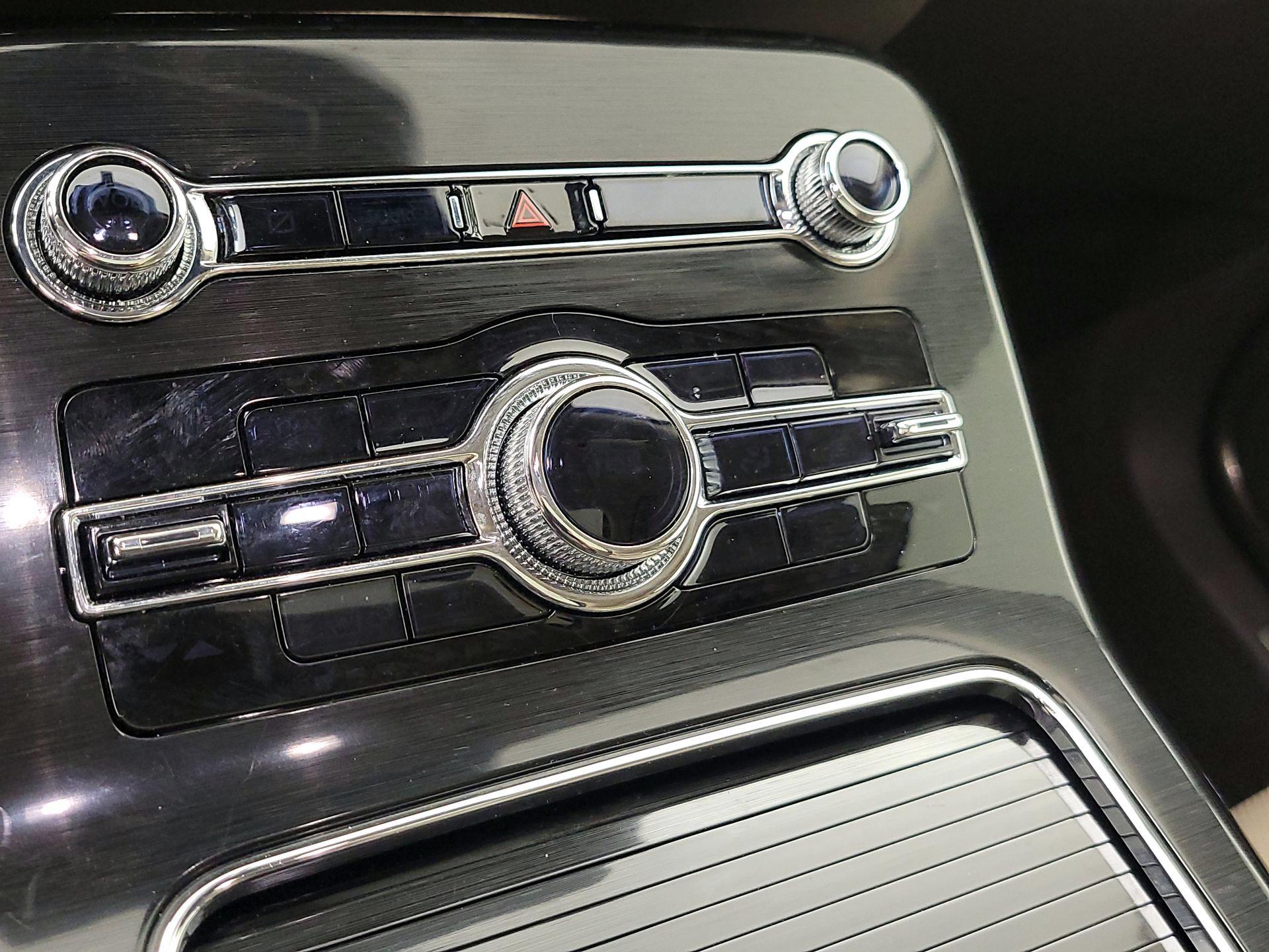 Thumbnail: 2023 Lincoln Nautilus - 17