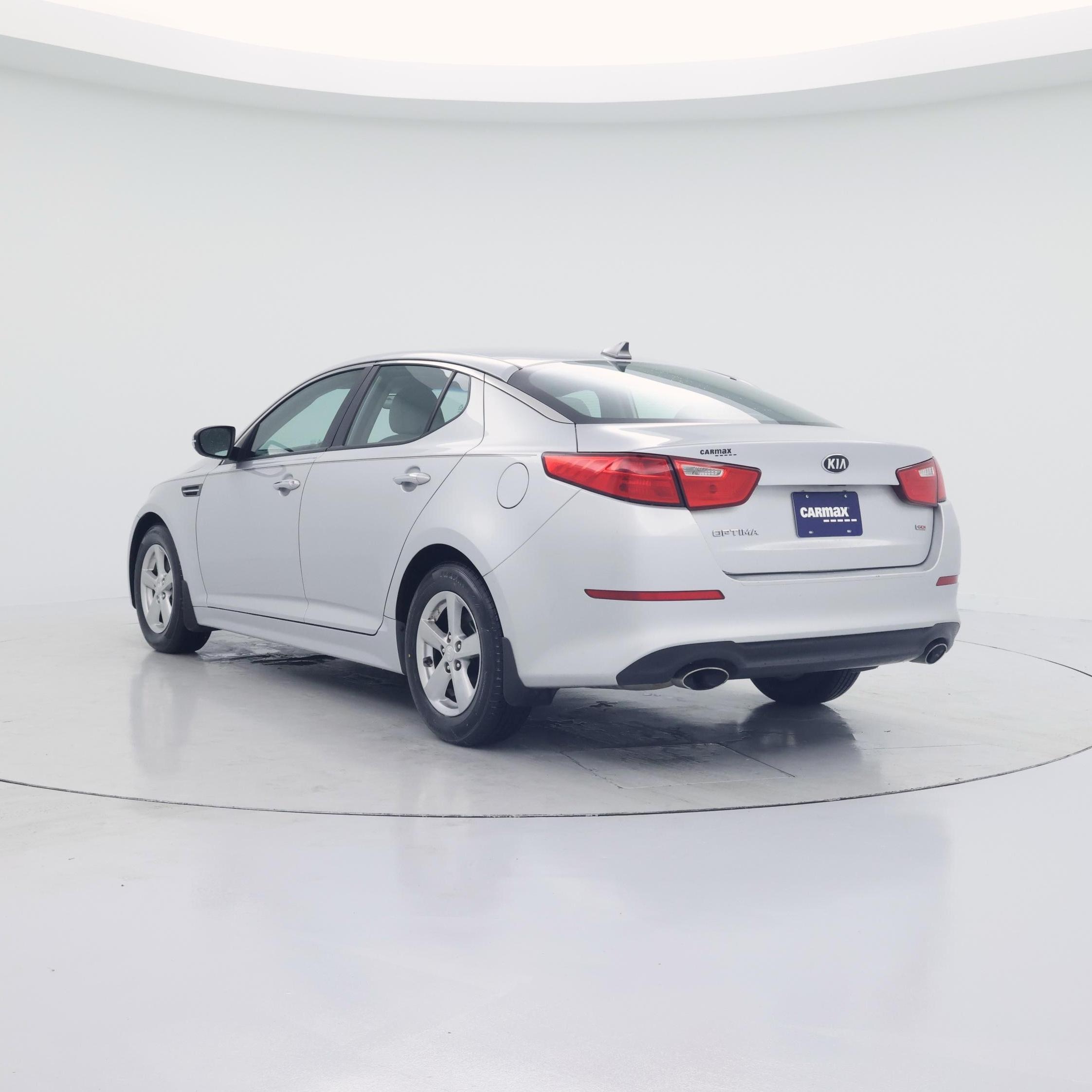 Thumbnail: 2015 Kia Optima - 2