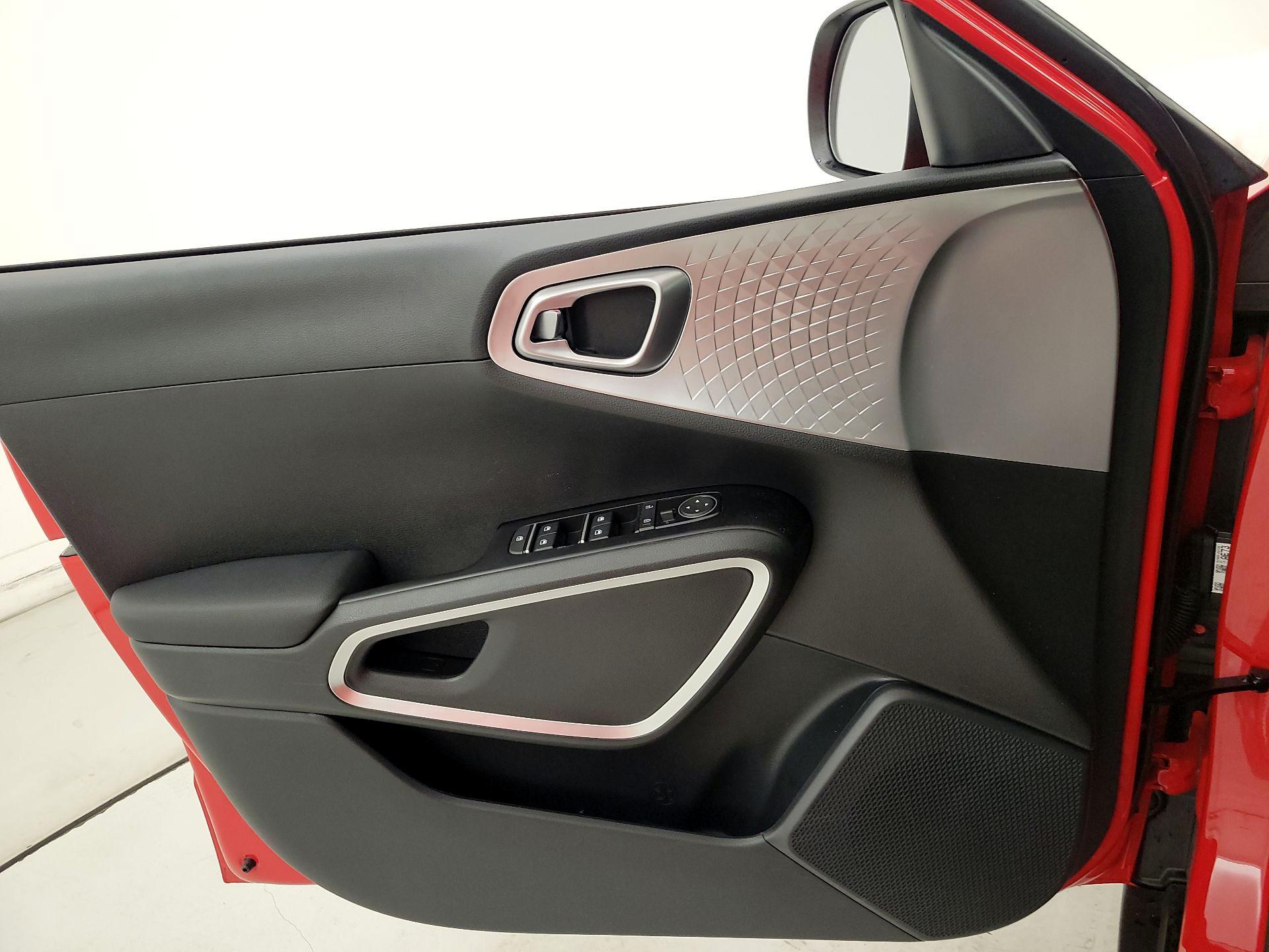 Thumbnail: 2024 Kia Soul - 12