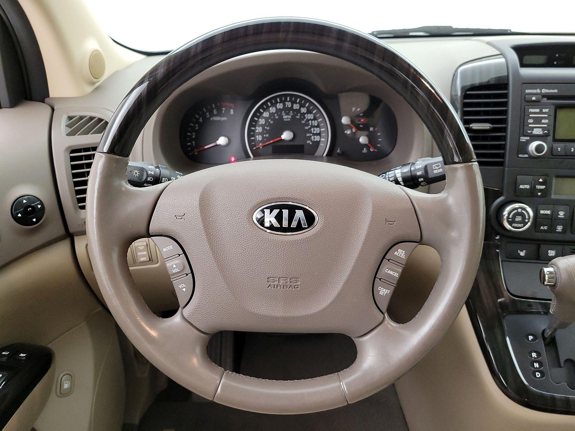 Thumbnail: 2014 Kia Sedona - 10