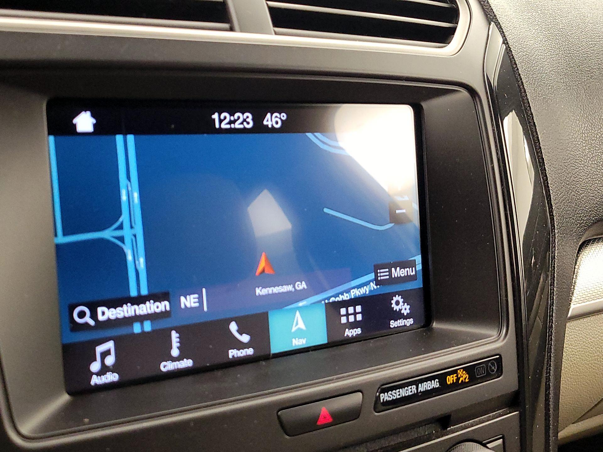 Thumbnail: 2018 Ford Explorer - 14