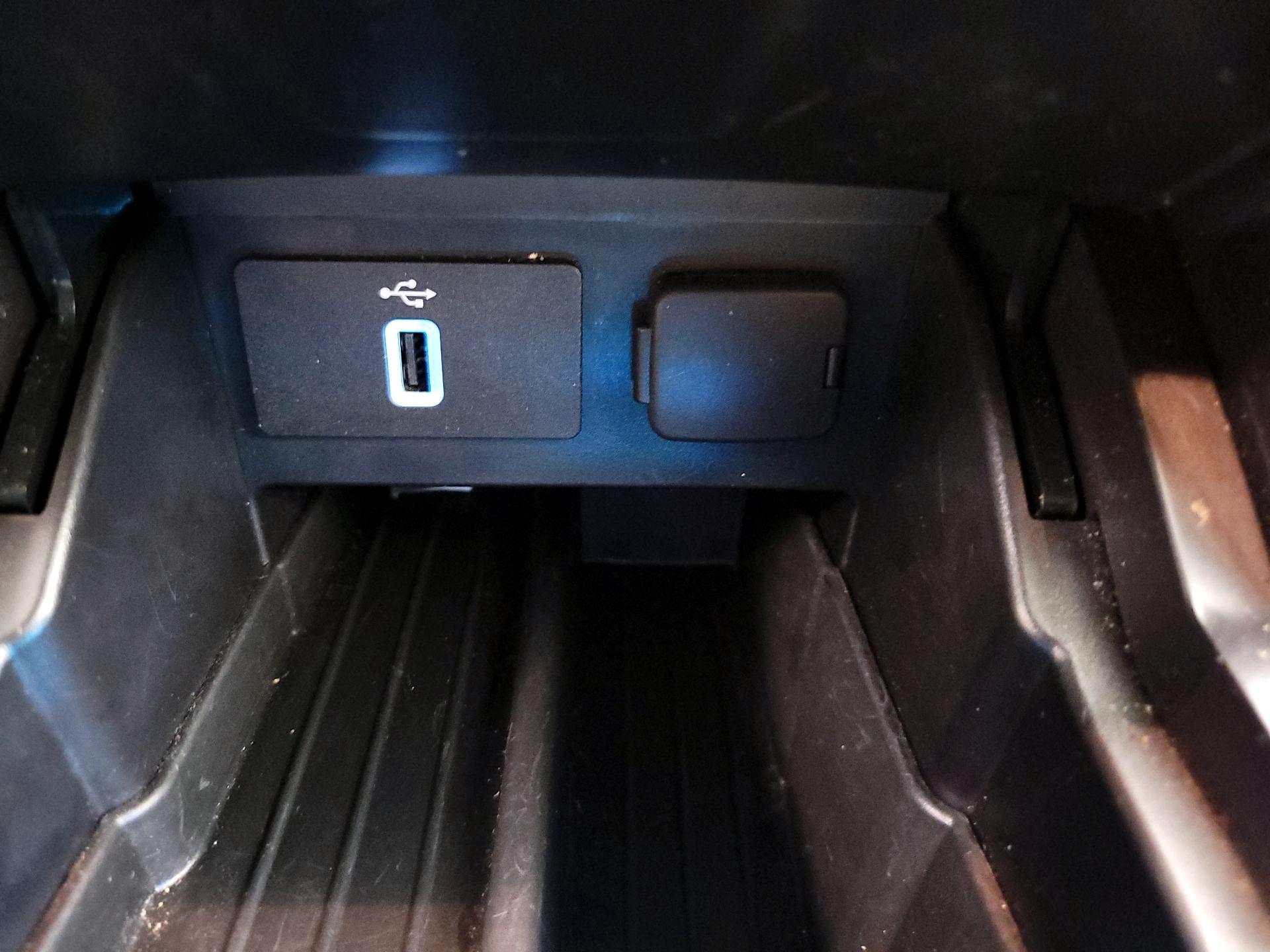 Thumbnail: 2018 Ford Explorer - 19