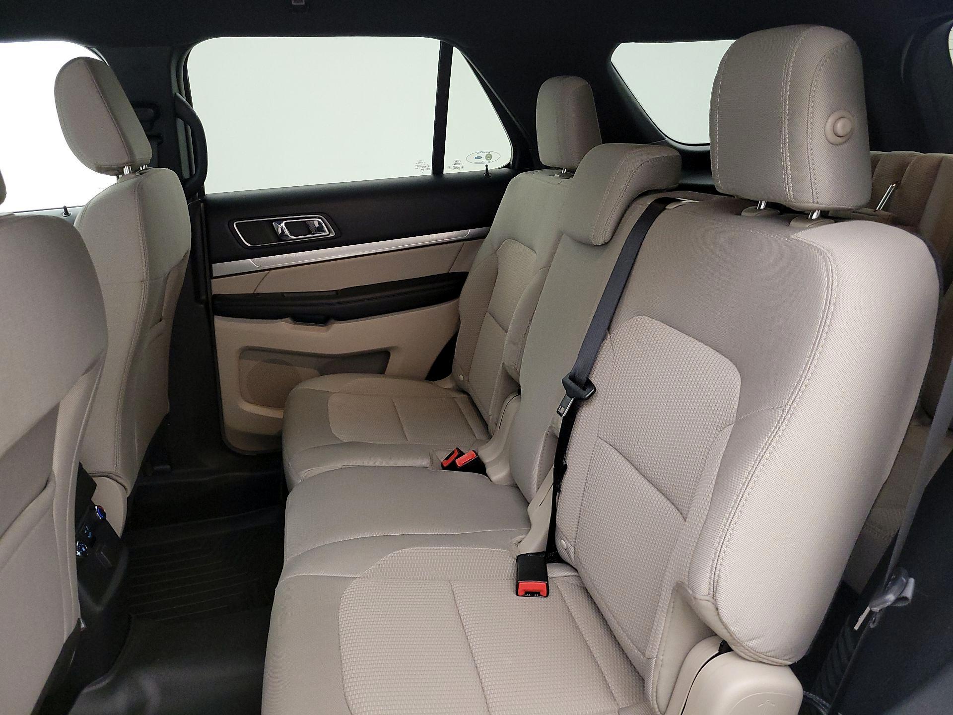 Thumbnail: 2018 Ford Explorer - 20