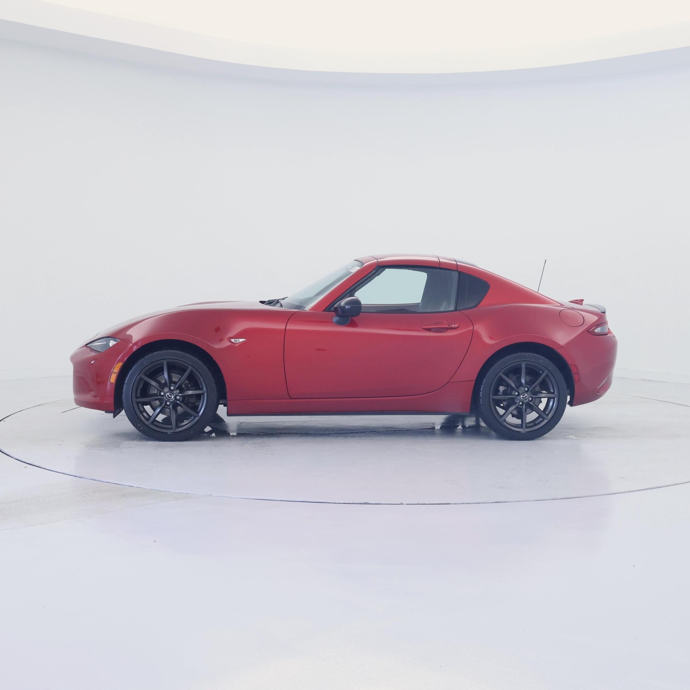 Thumbnail: 2017 Mazda MX-5 Miata - 3